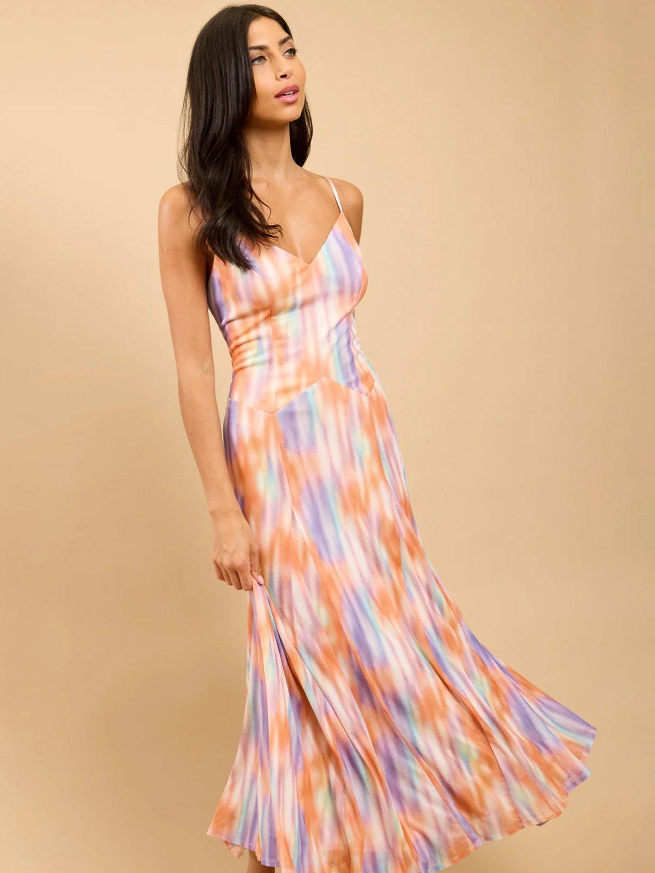Image 3 of 4 of Little Mistress Blur Print Maxi Dress