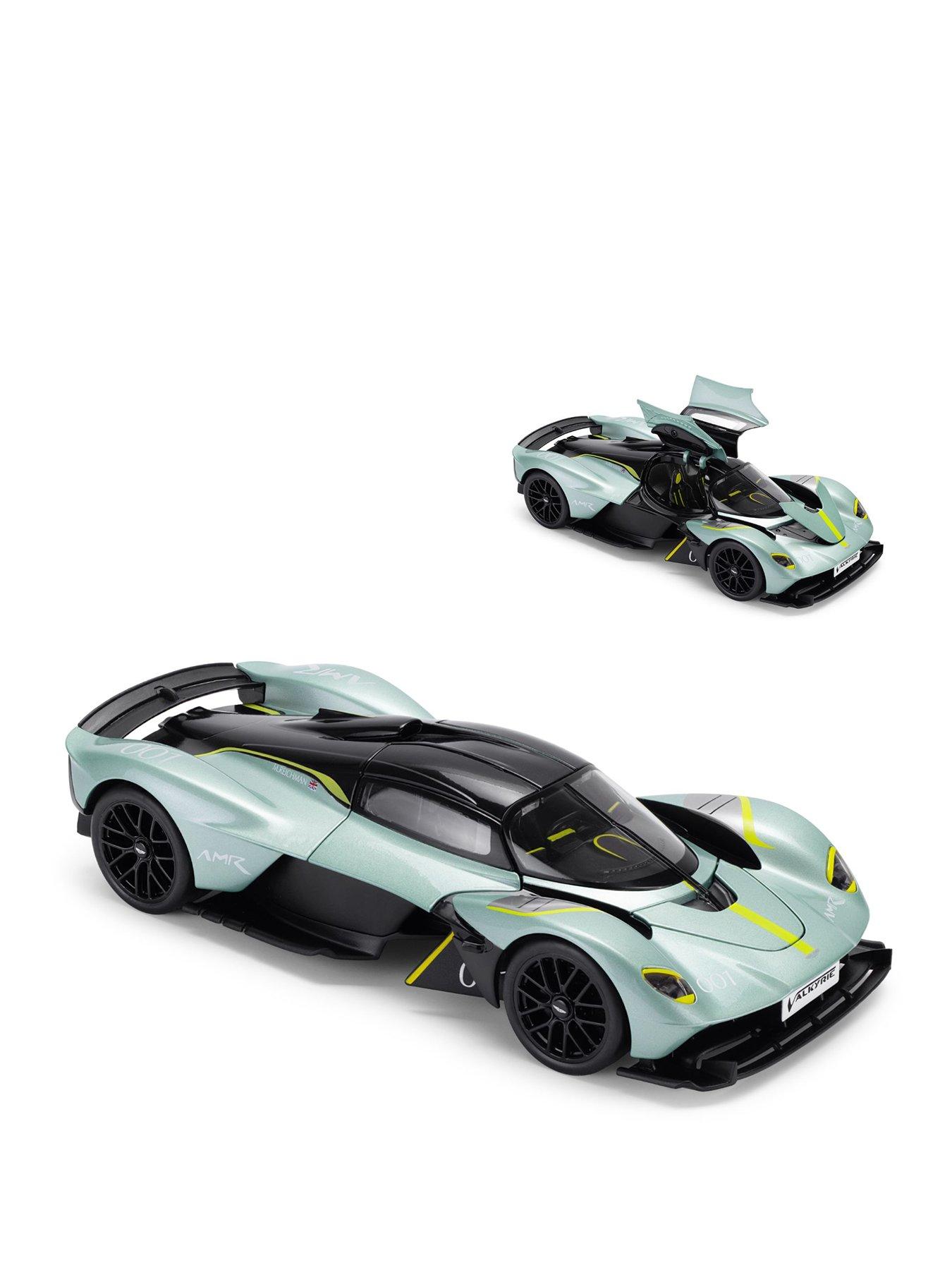 Die Cast 1:18 scale Aston Martin Valkyrie Appletree Green