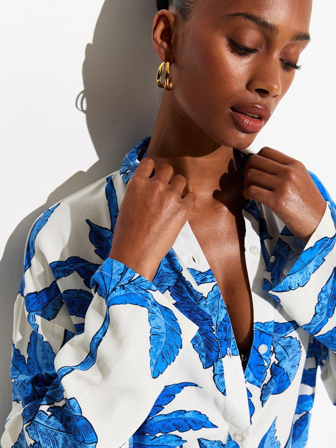 Image 4 of 6 of New Look Blue Palm Tree Print Shirt