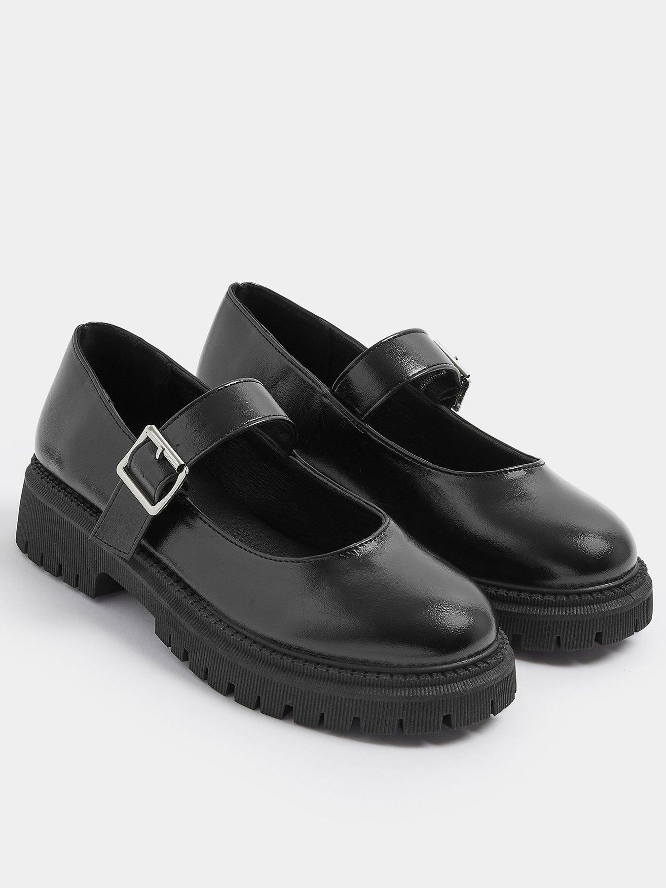 Image 2 of 4 of Yours Curve Chunky Mary Jane Pump In Extra Wide Fit - Black