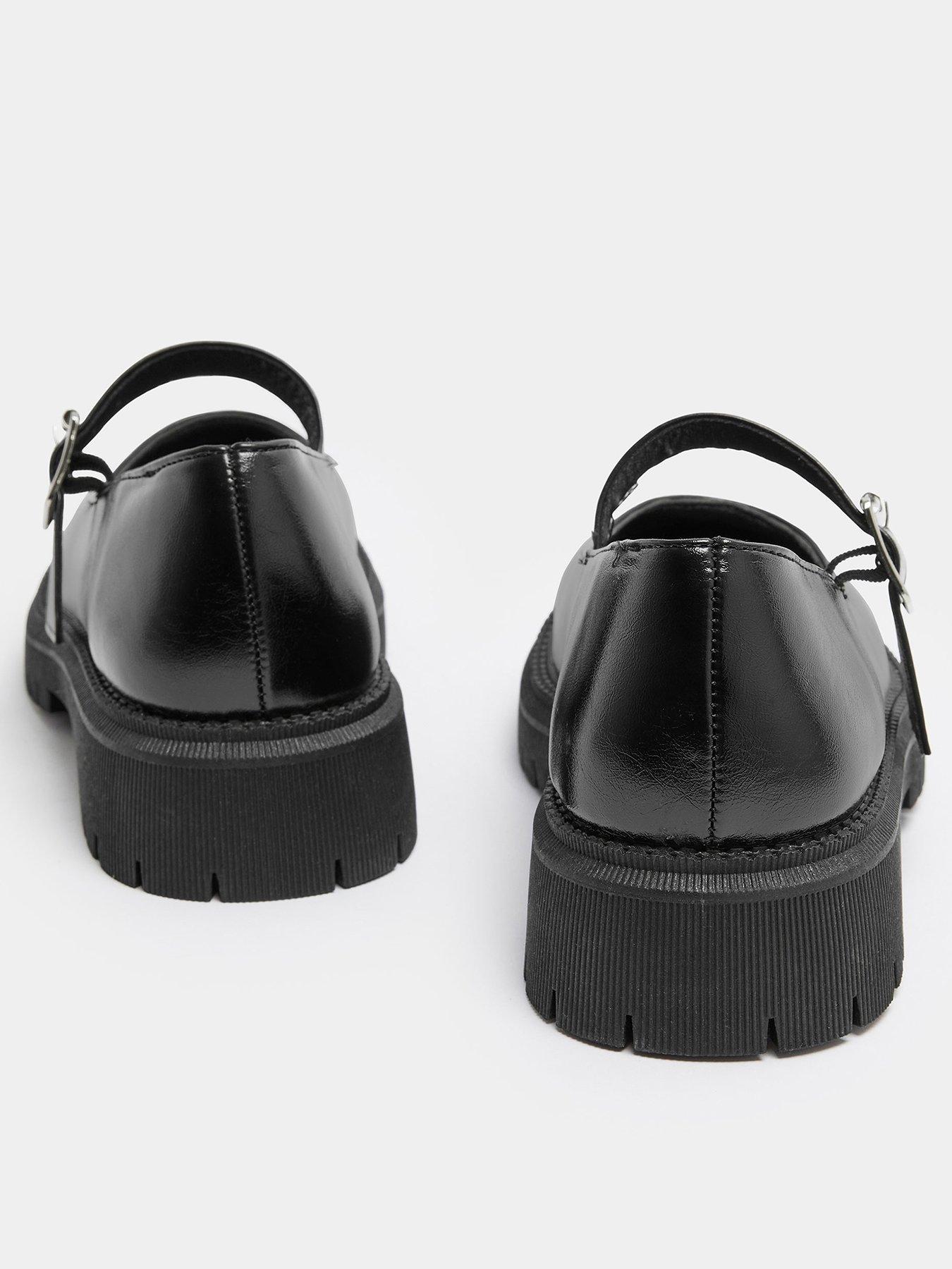 Image 3 of 4 of Yours Curve Chunky Mary Jane Pump In Extra Wide Fit - Black