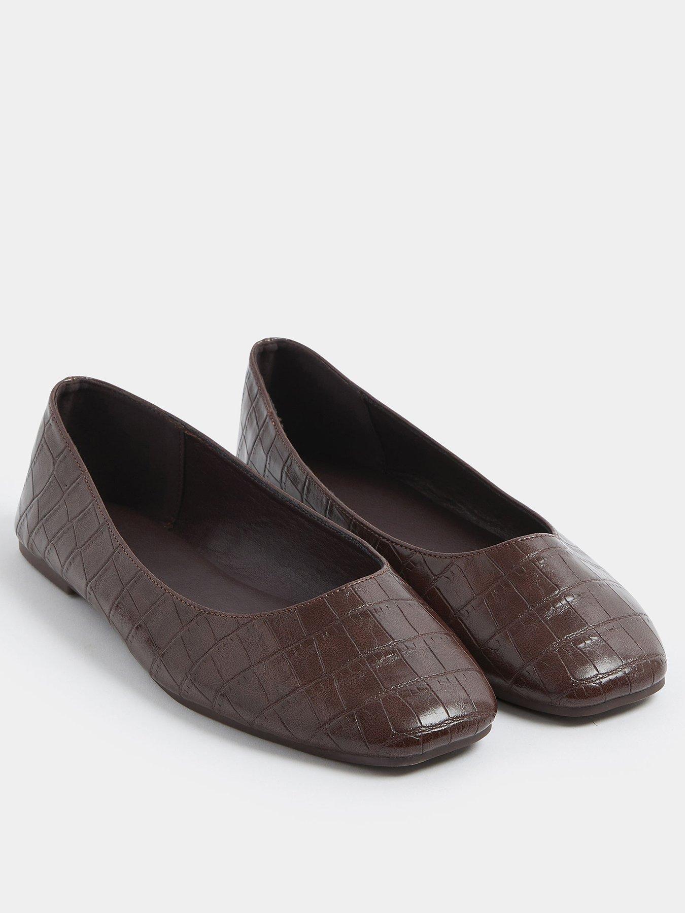 Image 2 of 4 of Yours Curve Extra Wide Fit Square Toe Ballet Pump