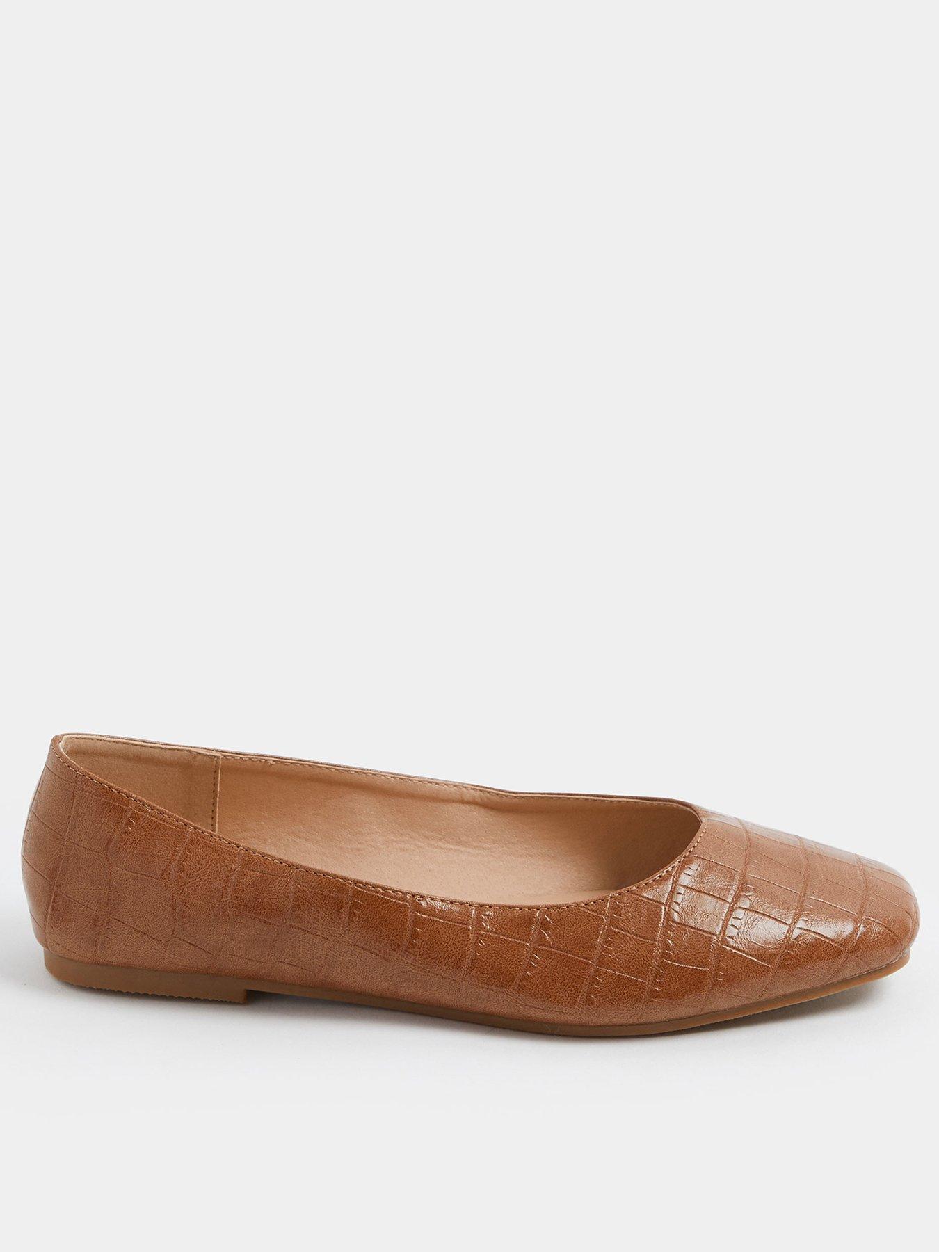 Yours Curve Extra Wide Fit Square Toe Ballet Pump - Brown