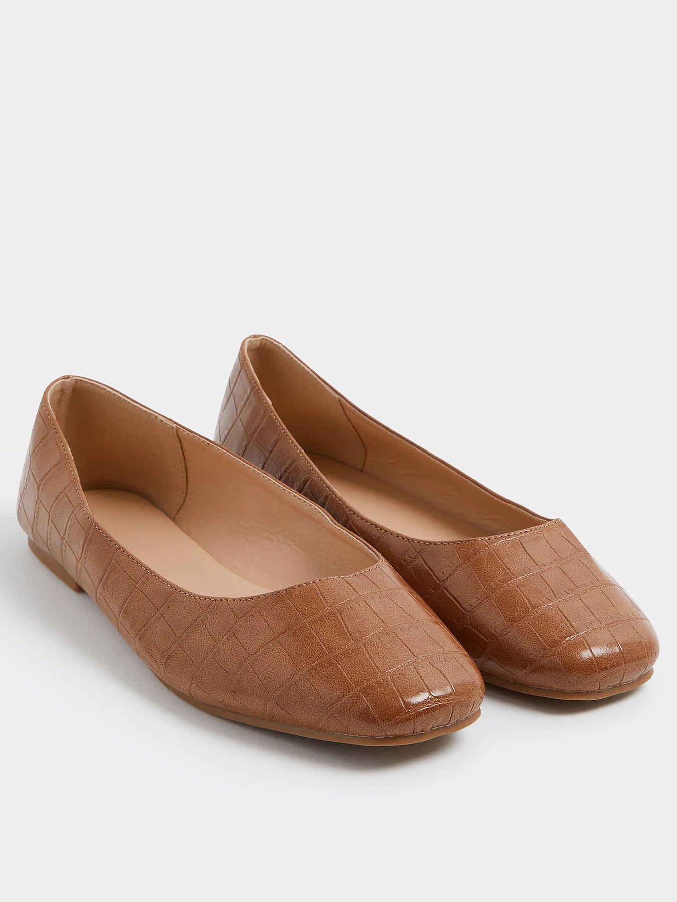 Image 2 of 4 of Yours Curve Extra Wide Fit Square Toe Ballet Pump