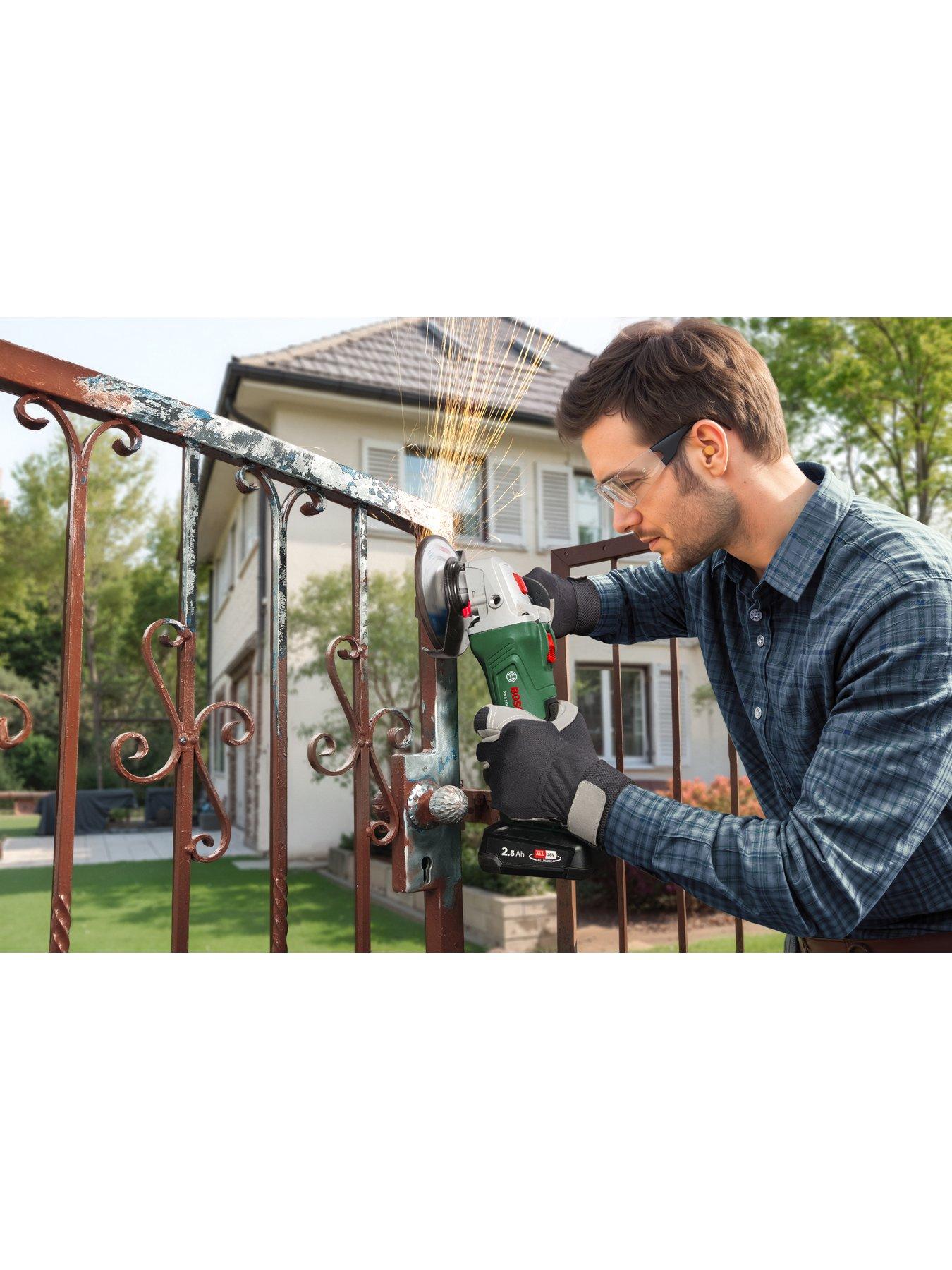 Image 2 of 7 of Bosch Angle Grinder PWS 18V-70 (Bare tool, 115mm, Carton)