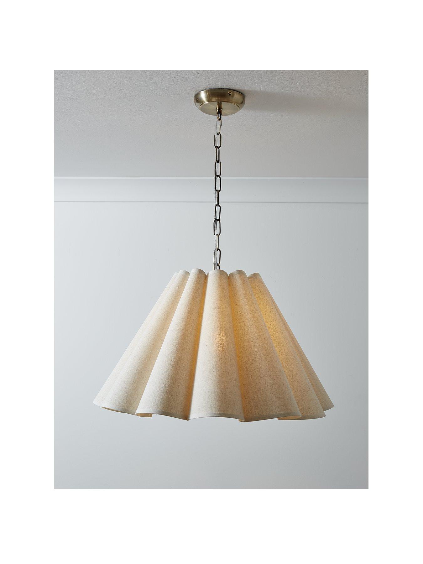 Image 2 of 6 of The Very Collection Scallop Pendant