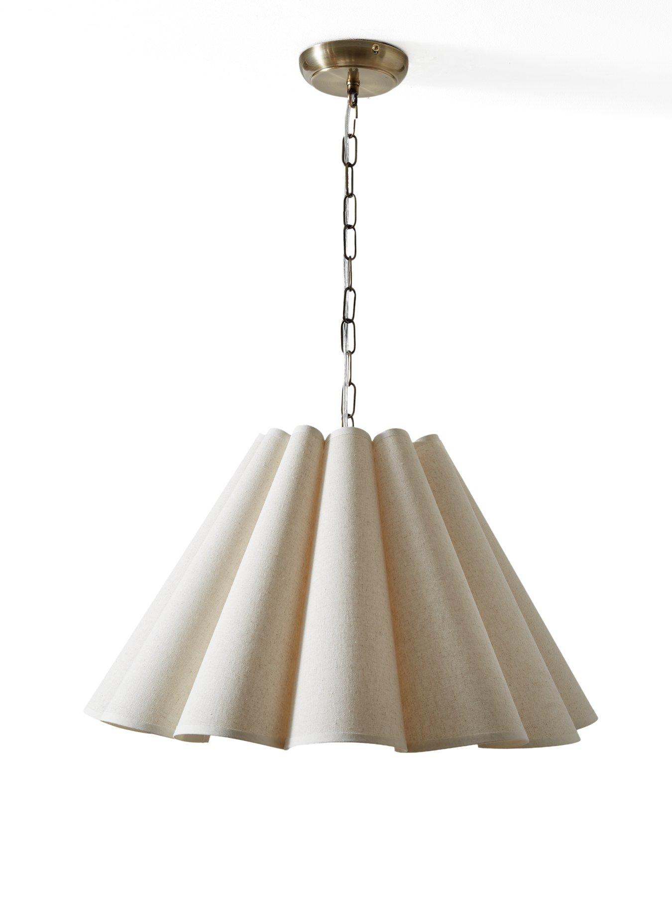 Image 3 of 6 of The Very Collection Scallop Pendant