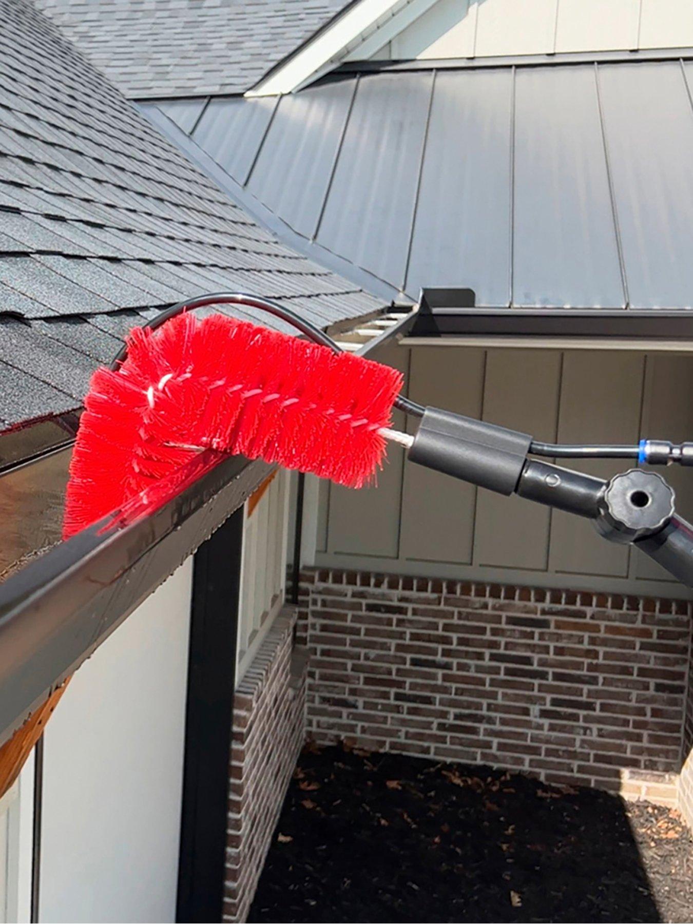 Image 5 of 5 of JML Starlyf Telescopic Hydro Cleaner Gutter Brush