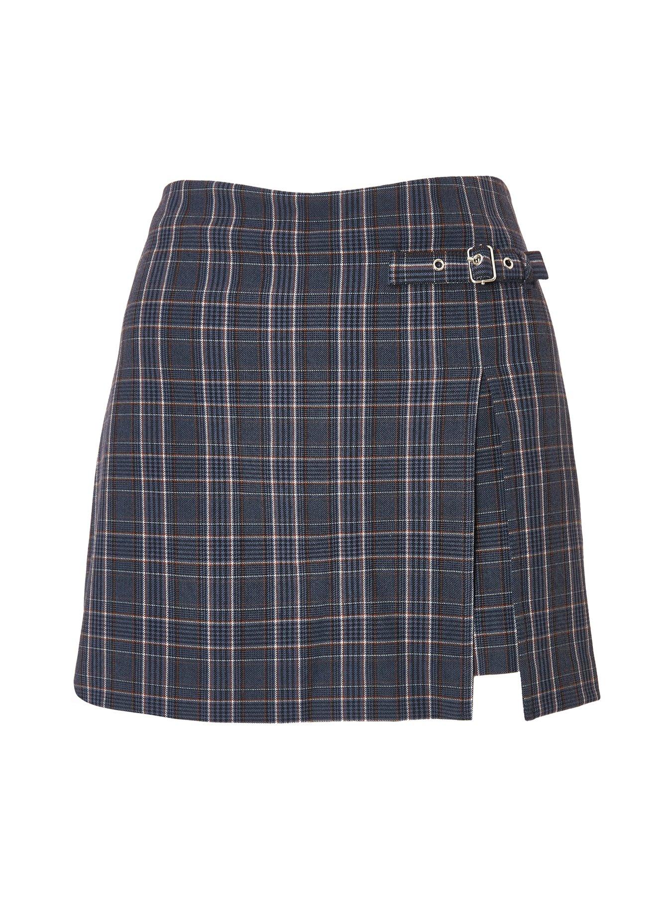 Image 4 of 6 of Quiz Navy Checked Buckle Detail Skort