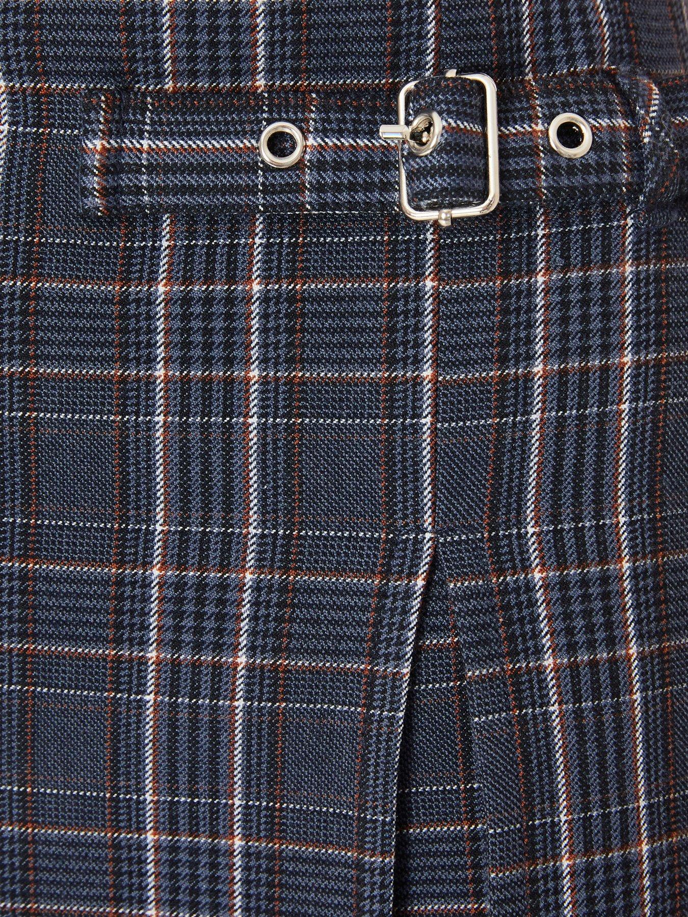 Image 6 of 6 of Quiz Navy Checked Buckle Detail Skort