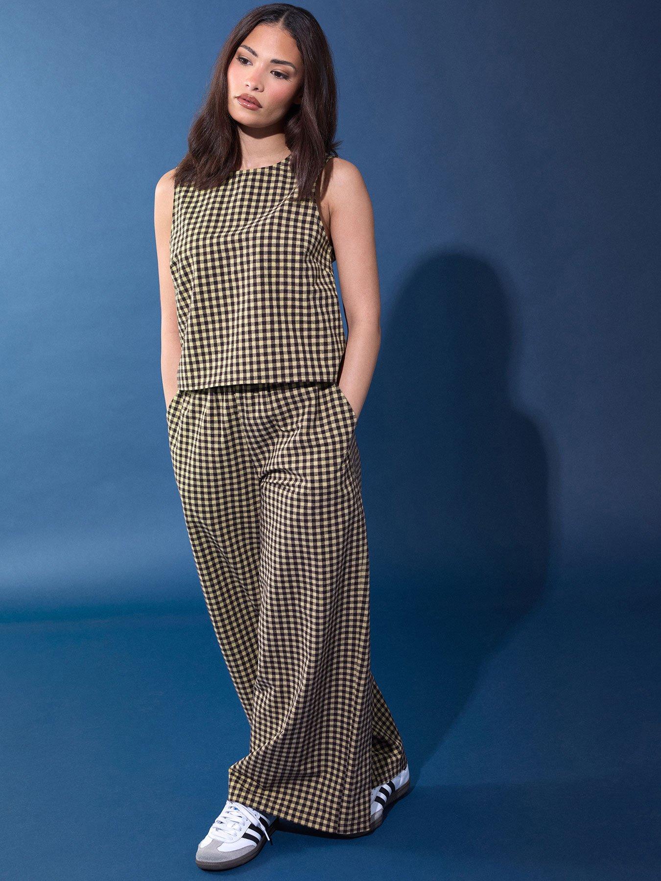 PixieGirl Petite Gingham Sleeveless Shell Top - Brown