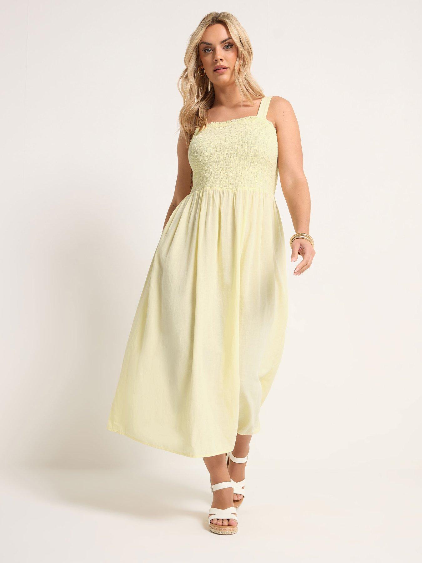 Image 3 of 5 of Yours Curve Linen Shirred Maxi Dress - Yellow