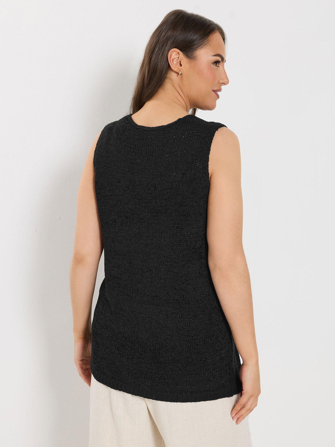 Image 2 of 5 of Yours Curve Knitted Waistcoat - Black