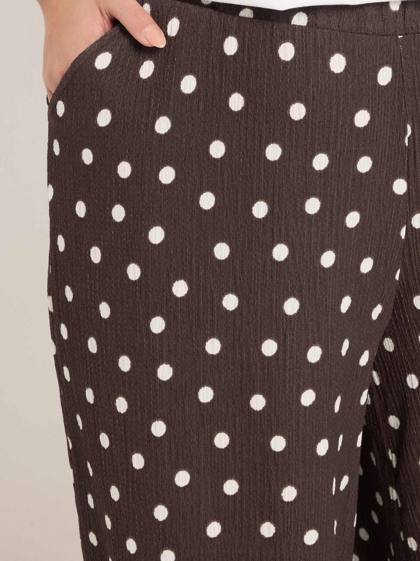 Image 4 of 5 of Yours Curve Polka Dot Printed Jersey Culotte - Brown