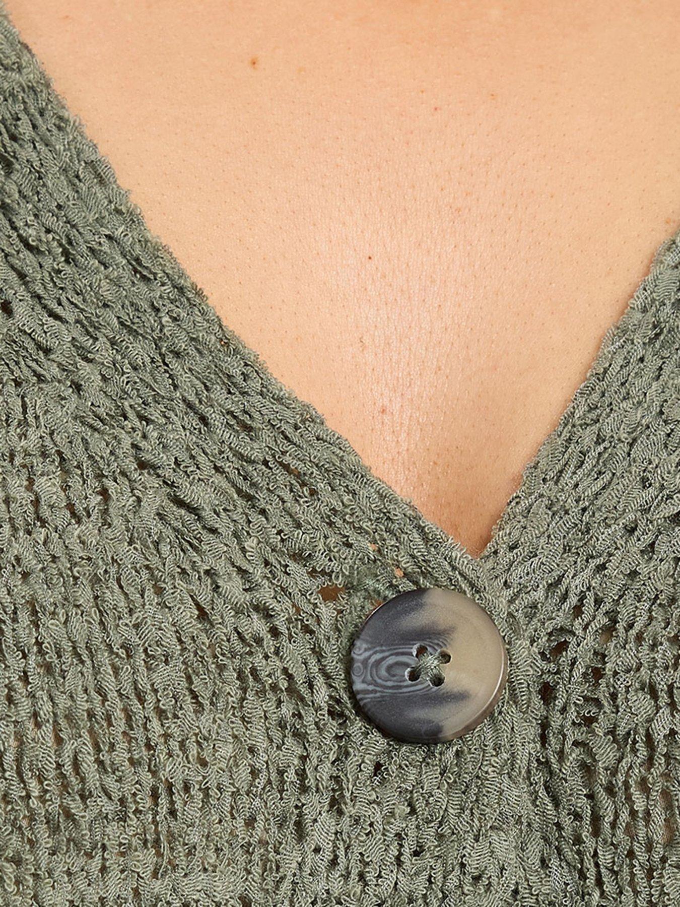Image 5 of 6 of Yours Curve Knitted Waistcoat - Green