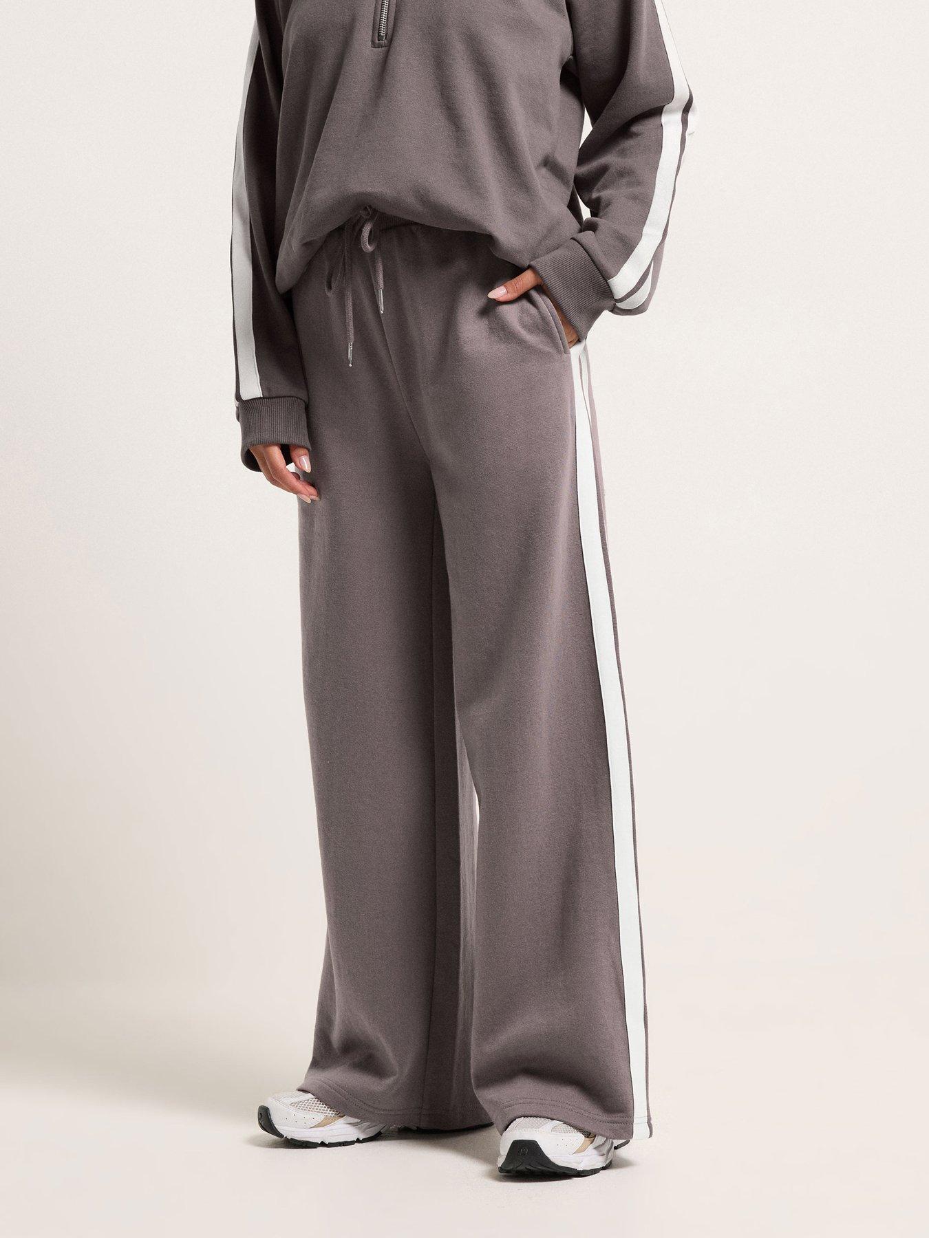 PixieGirl Petite 2 Side Stripe Wide Leg Joggers - Purple
