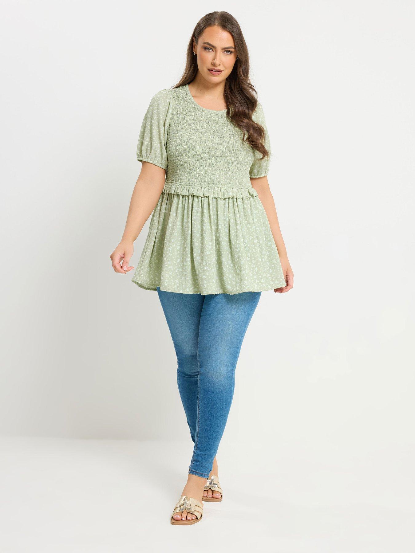 Image 3 of 5 of Yours Curve Texture Shirred Peplum Top - Green