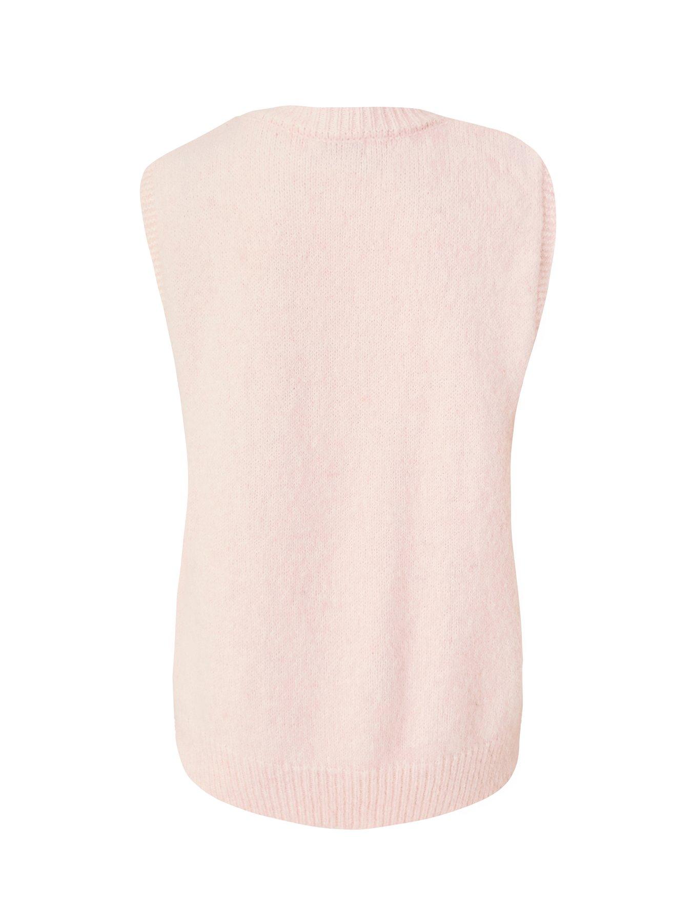 Image 5 of 6 of Quiz Pink Sequin Embellished Knitted Vest