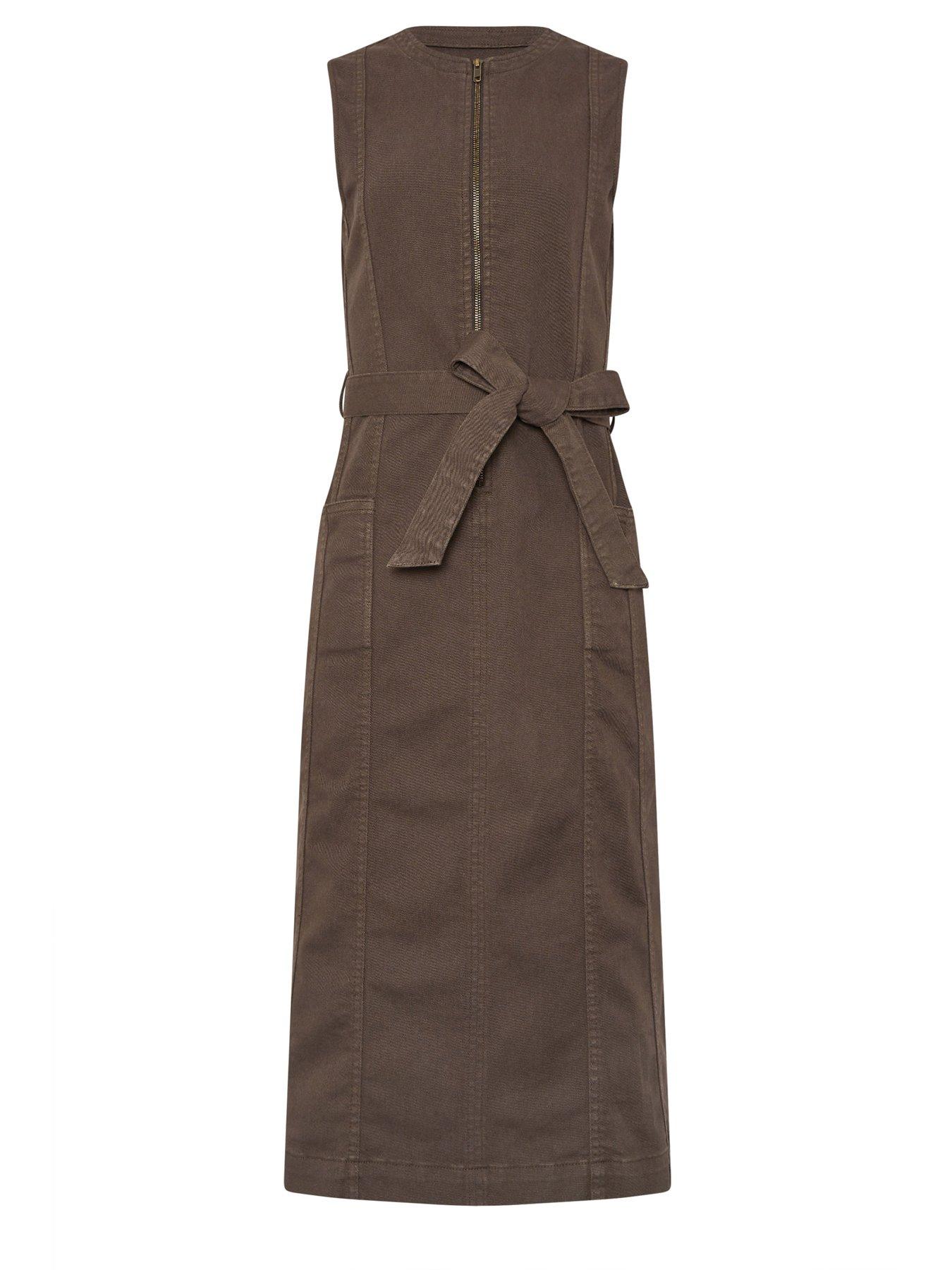 blue dress for baby girl WINONA CAP SLEEVE BUTTON DOWN DENIM MIDI DRESS IN GOLD – AKIRA main image 1