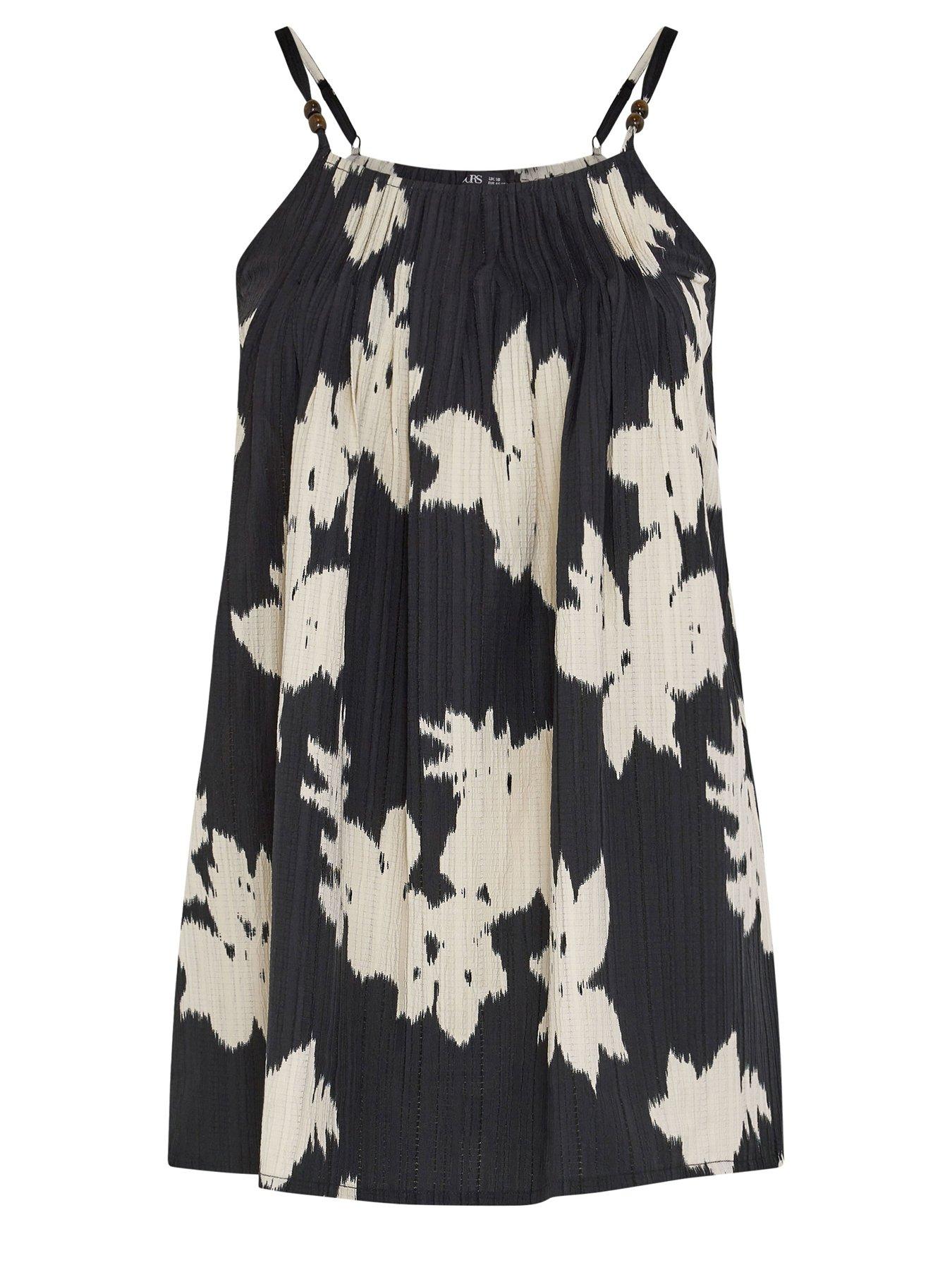 Image 5 of 5 of Yours Curve Pleated Cami Vest - Black