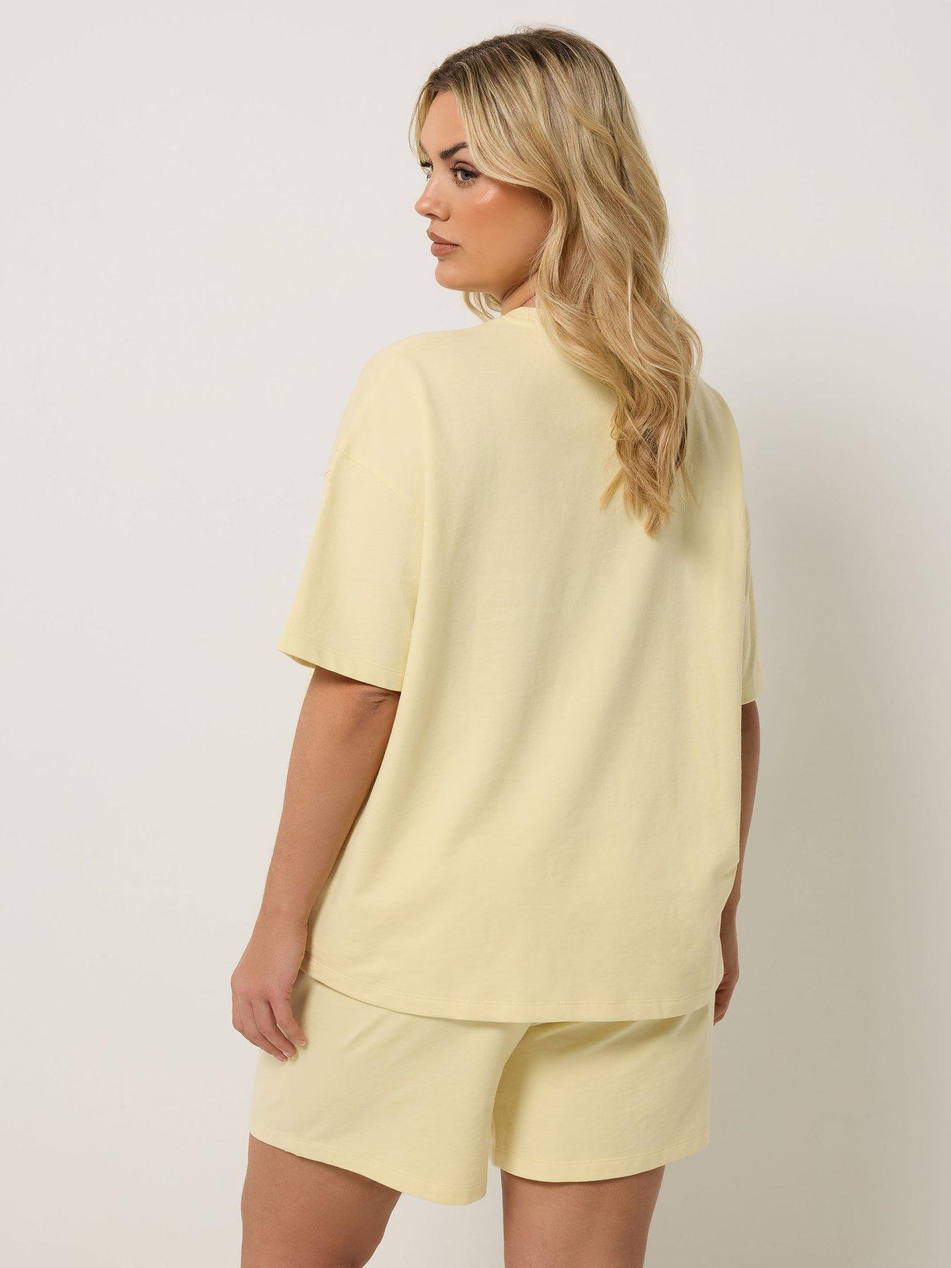 Image 2 of 5 of Yours Curve Short &amp; T Shirt Sweatshirt Set - Yellow