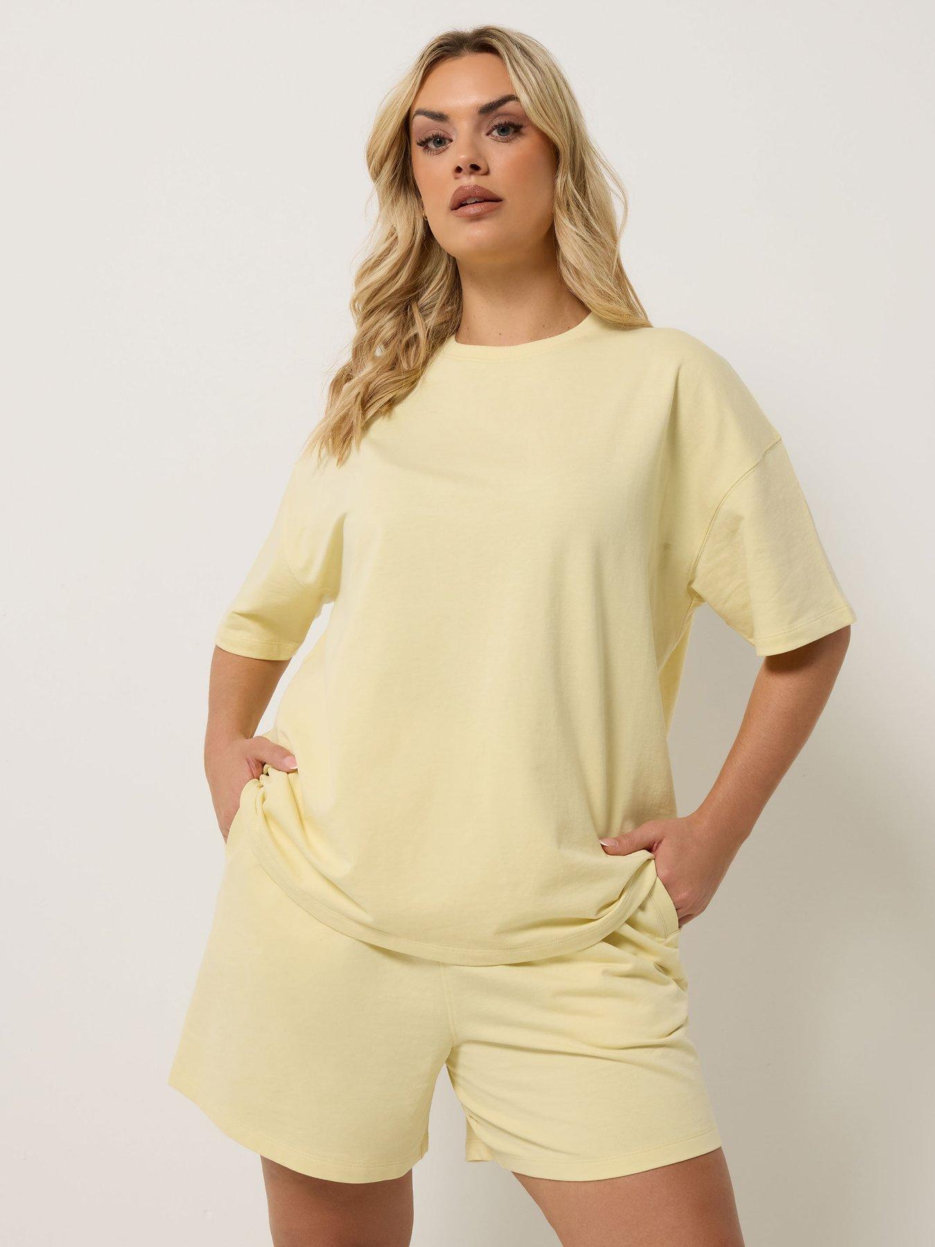 Image 4 of 5 of Yours Curve Short &amp; T Shirt Sweatshirt Set - Yellow