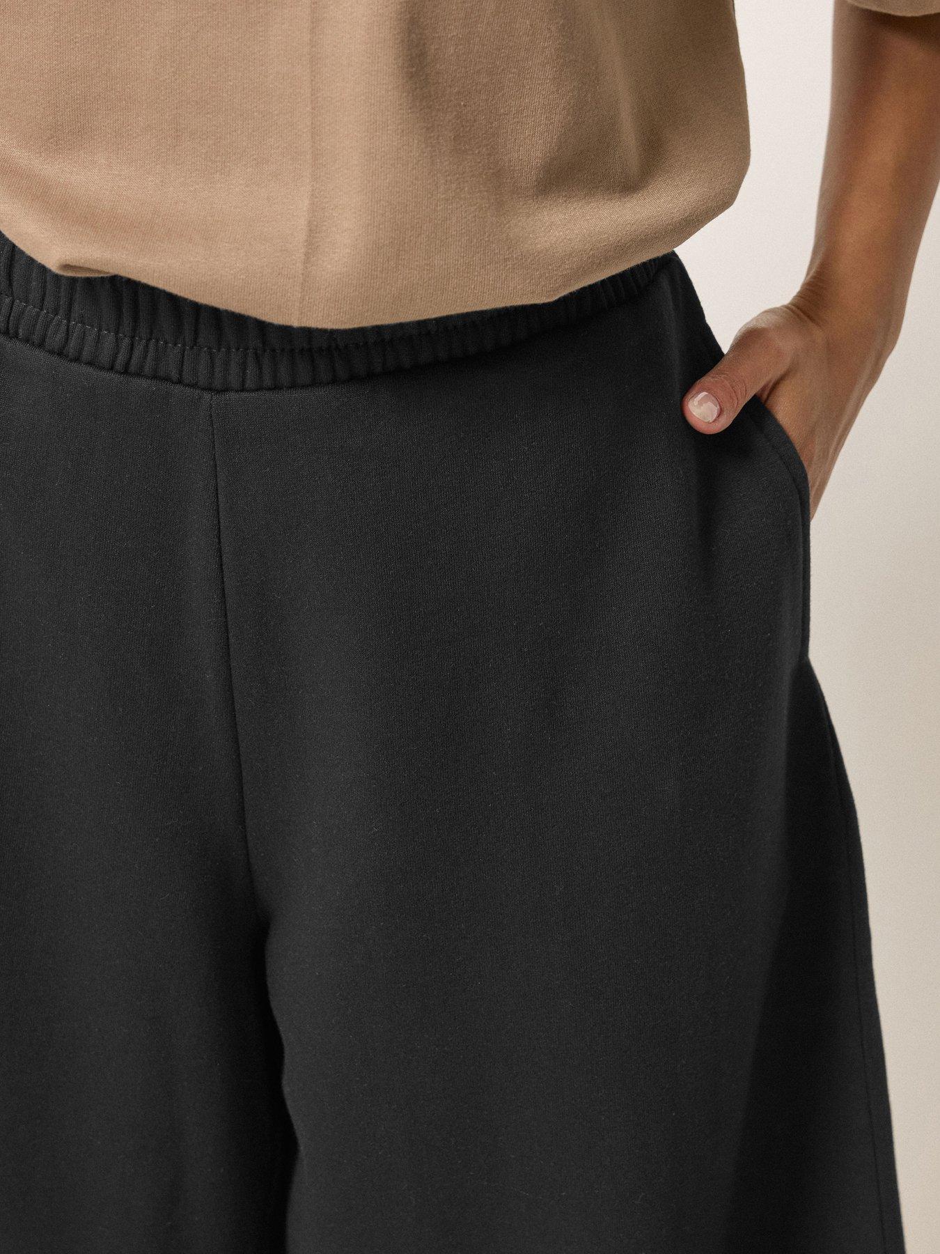 Image 4 of 5 of PixieGirl Petite Balloon Brushed Joggers