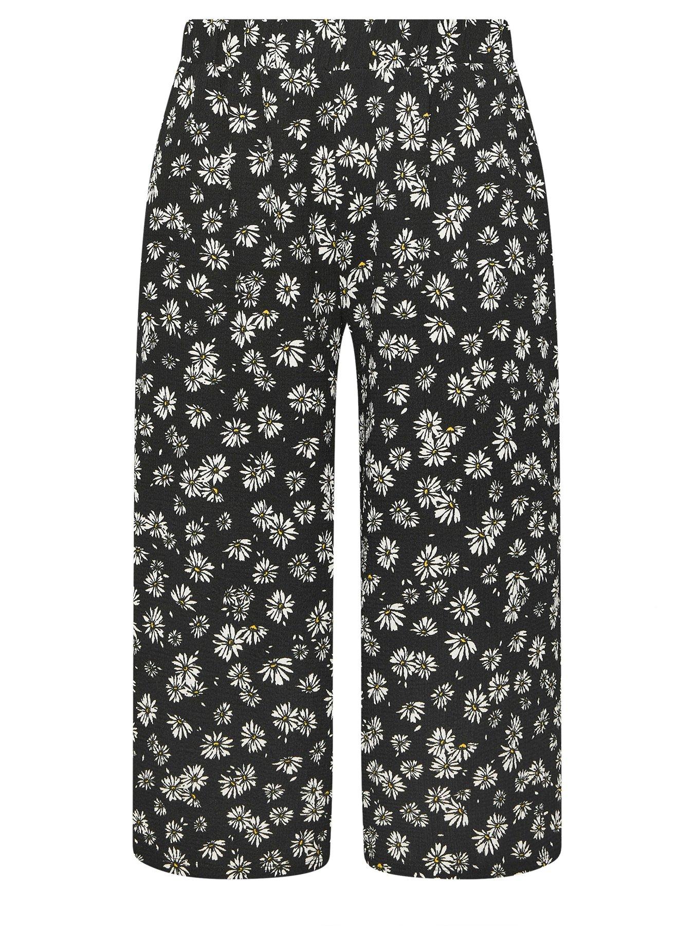 Image 5 of 5 of Yours Curve Printed Jersey Culotte - Black
