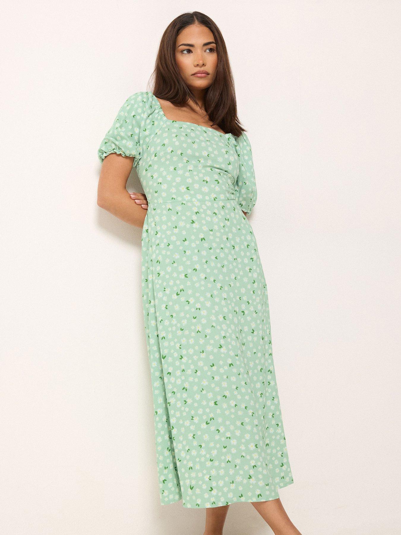 Image 3 of 5 of PixieGirl Petite Daisy Square Neck Puff Sleeve Midi Dress