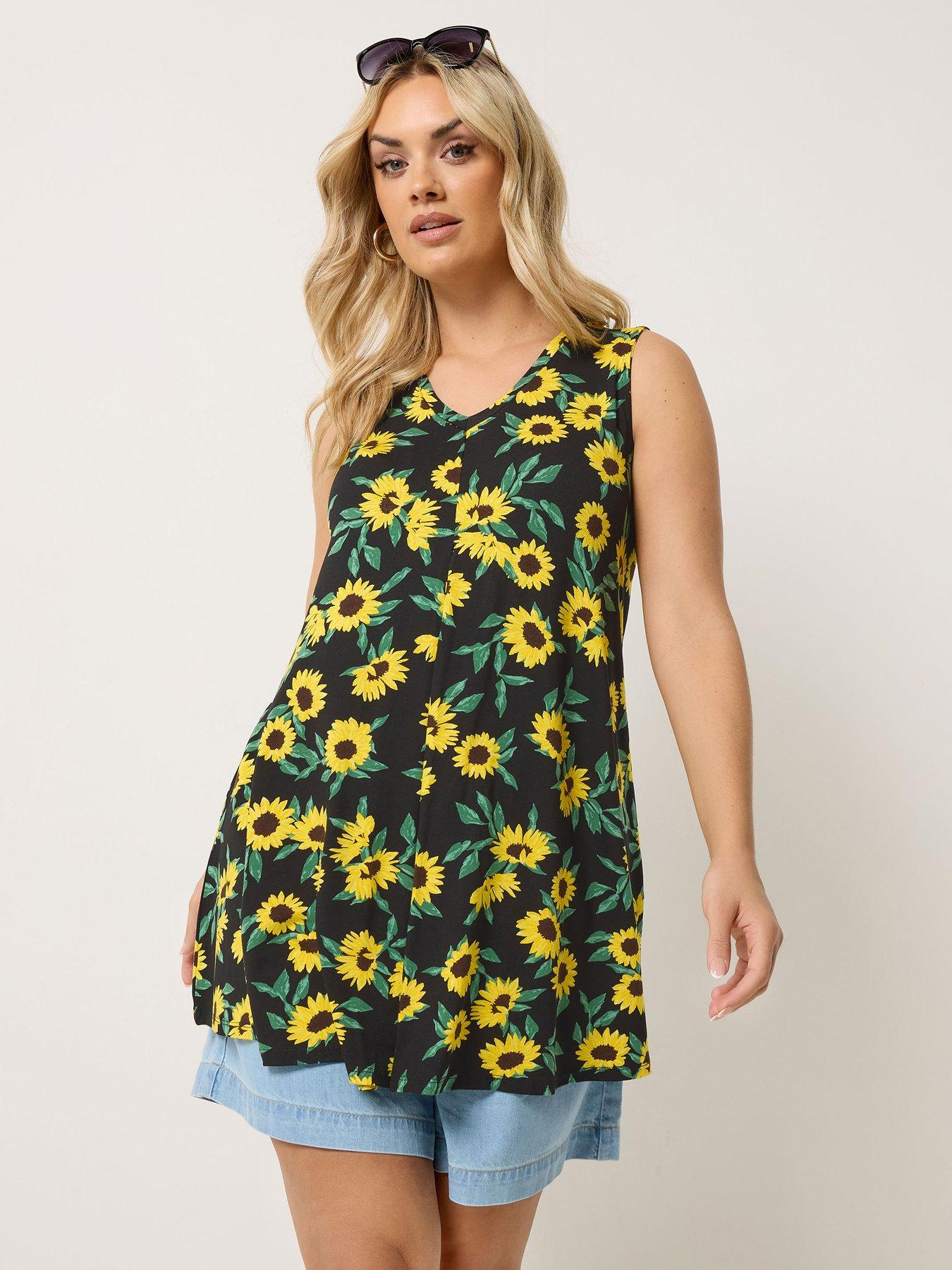 Yours Curve Pleat Front Vest - Black