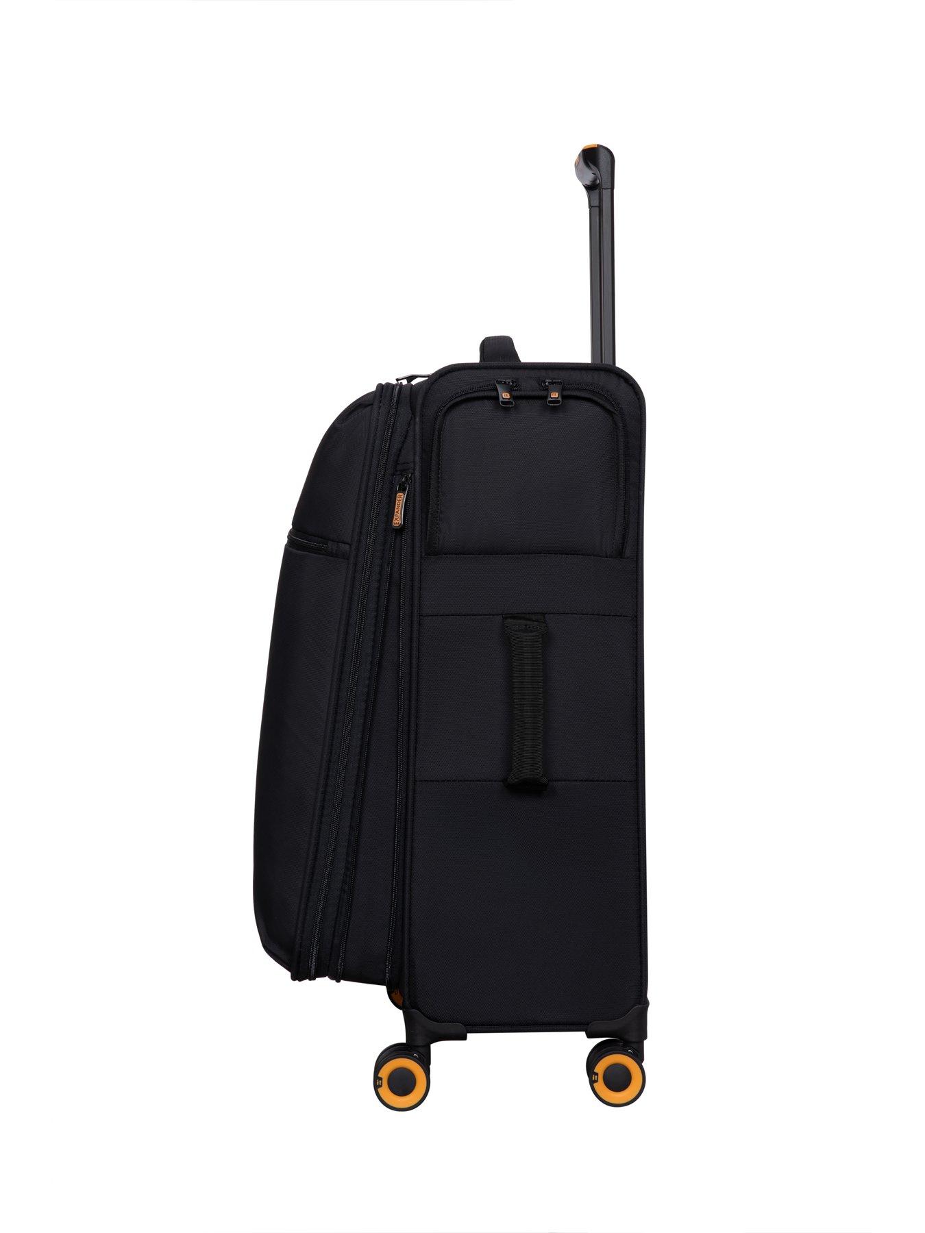 Image 4 of 7 of it Luggage Simultaneous Black Connectable Medium Suitcase