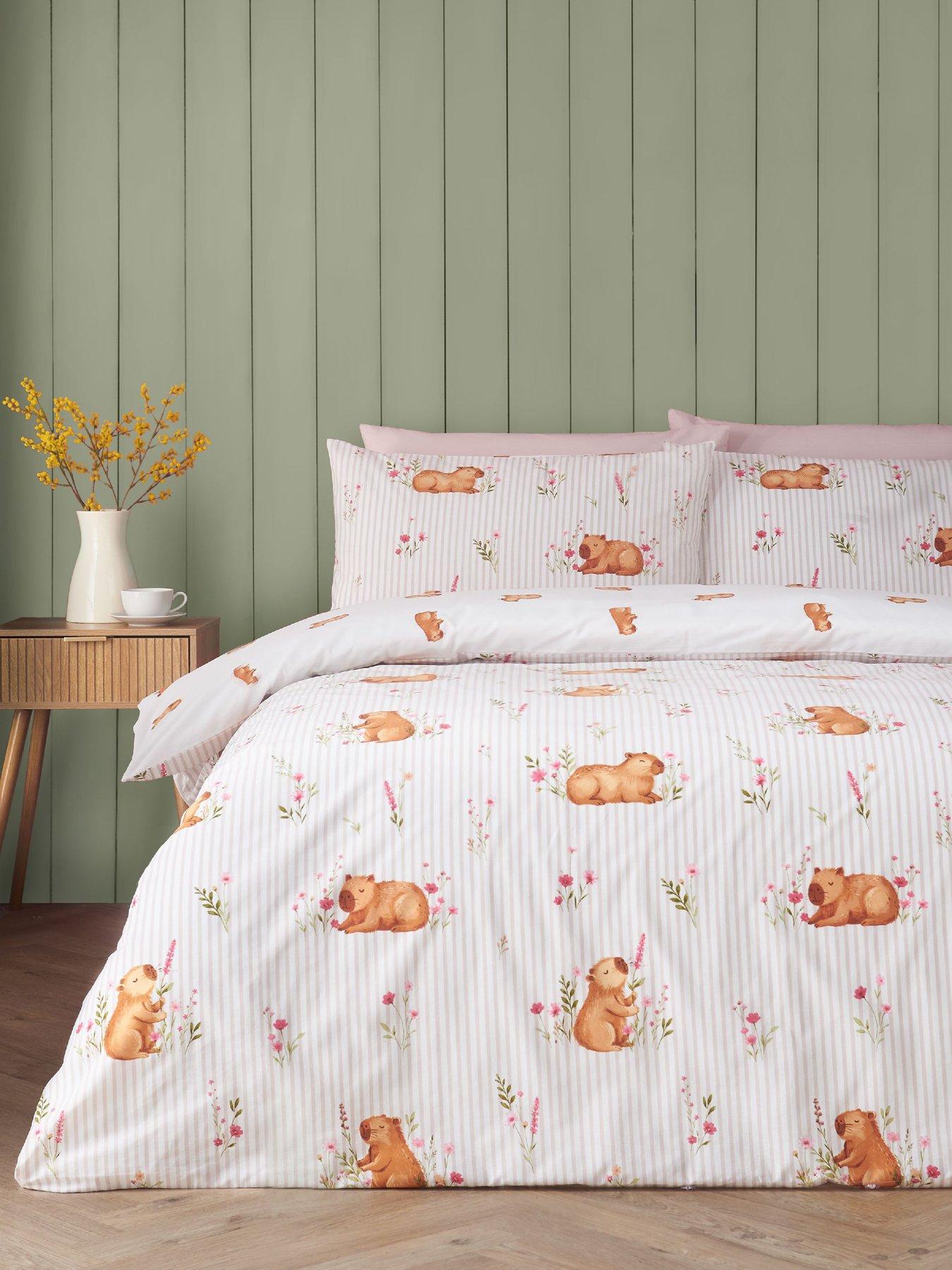 Catherine Lansfield Happy Capybara Natural Single Duvet Set