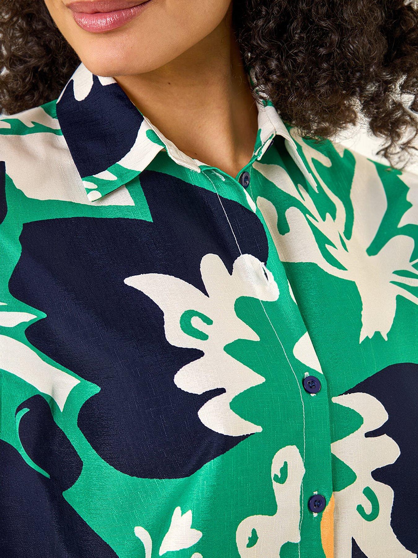 Image 5 of 5 of Roman Border Print Buttoned Shirt