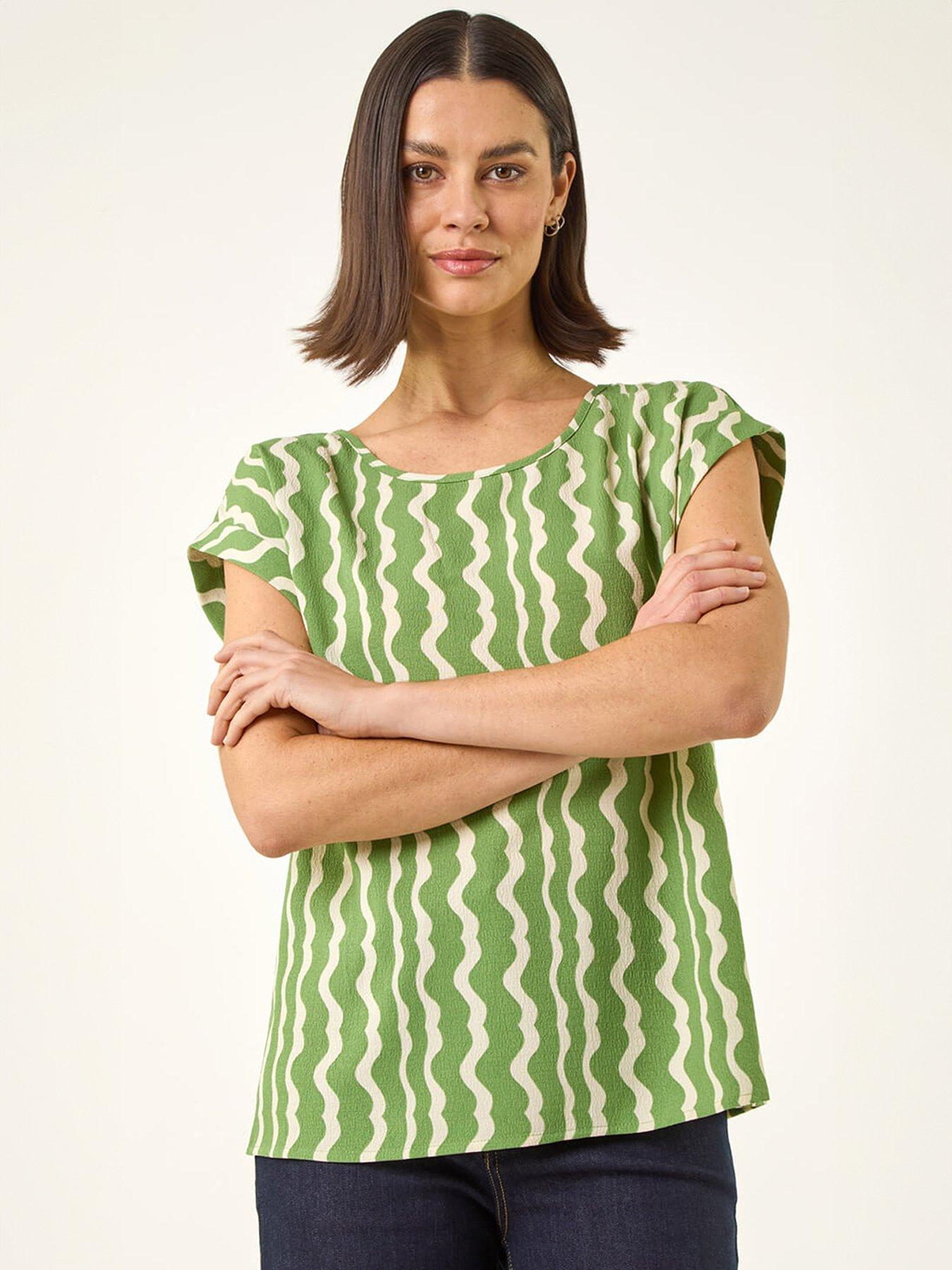 Roman Abstract Wave Print Shell Top