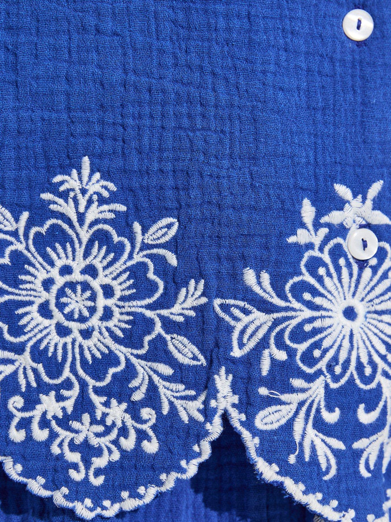 Image 6 of 6 of New Look Blue Embroidered Beach Shirt