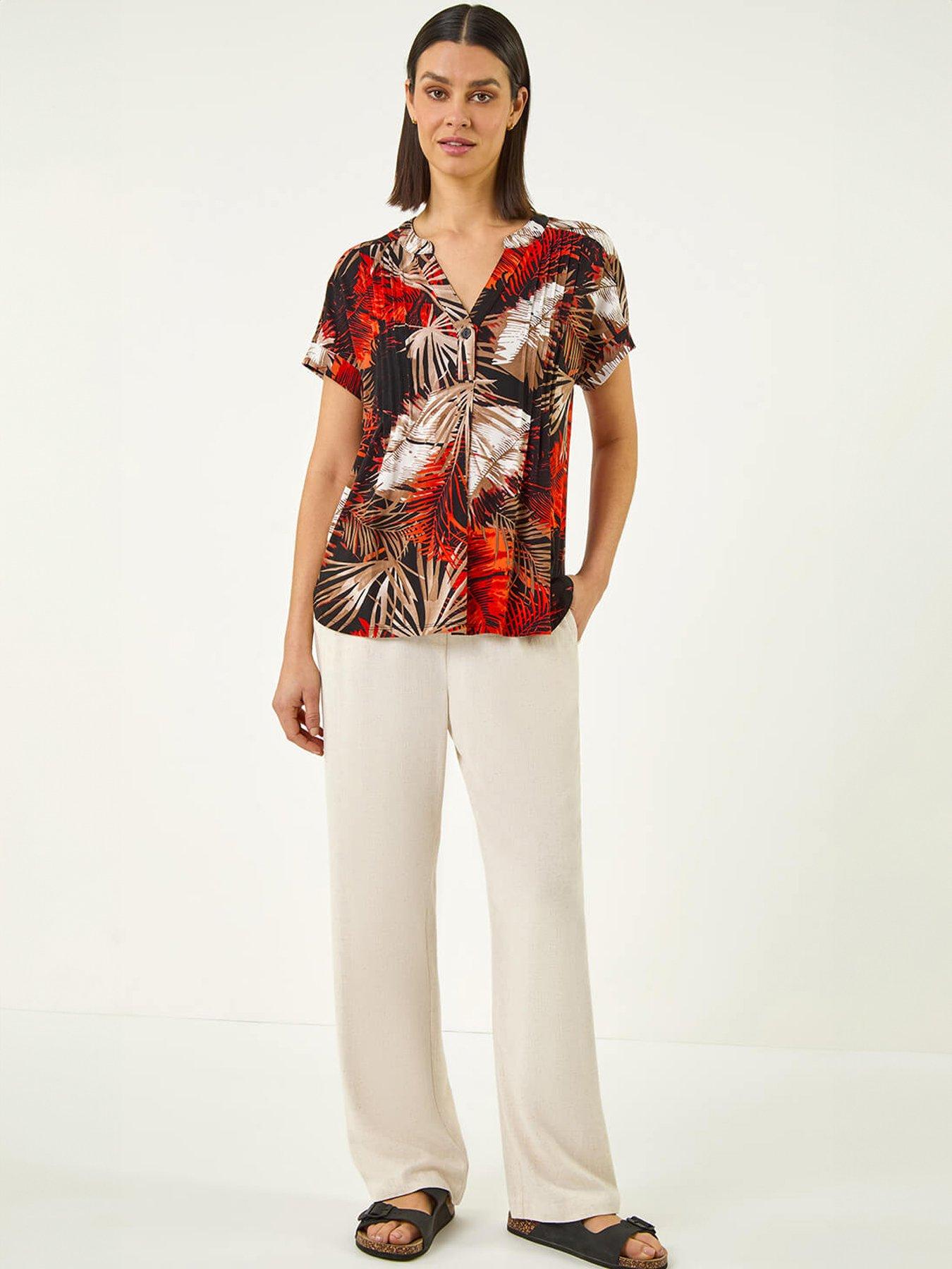 Image 3 of 5 of Roman Leaf Pintuck Top