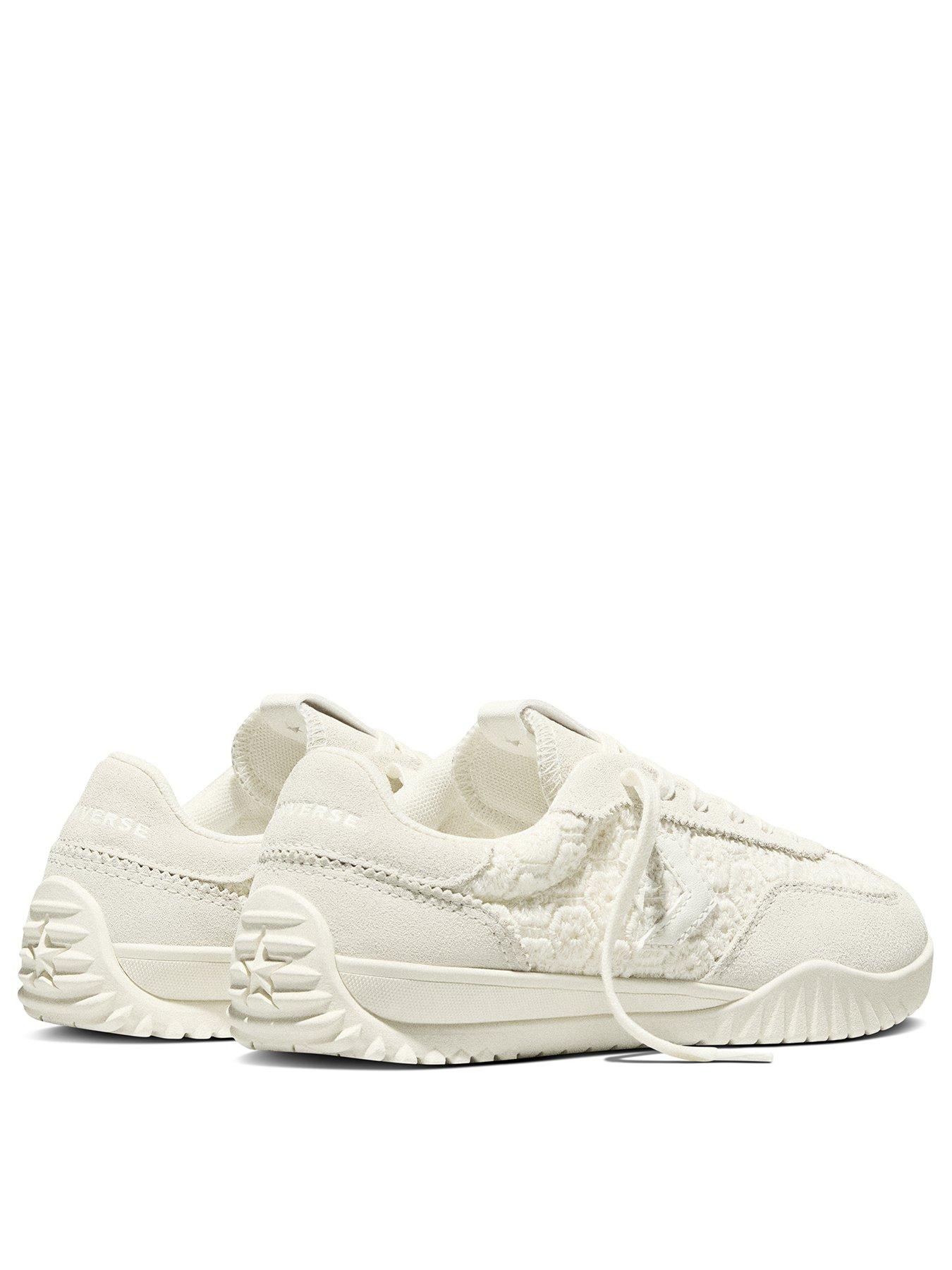 Image 3 of 6 of Converse Womens Run Star Ox Trainers - White