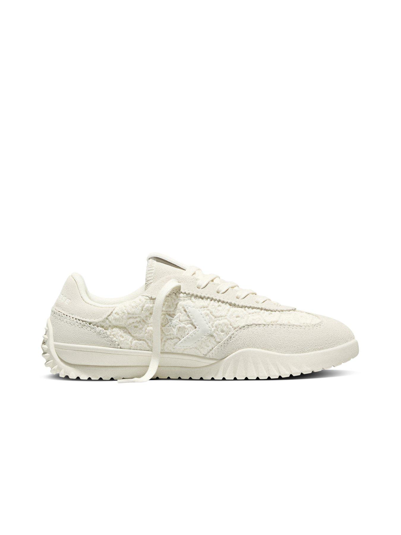 Image 6 of 6 of Converse Womens Run Star Ox Trainers - White