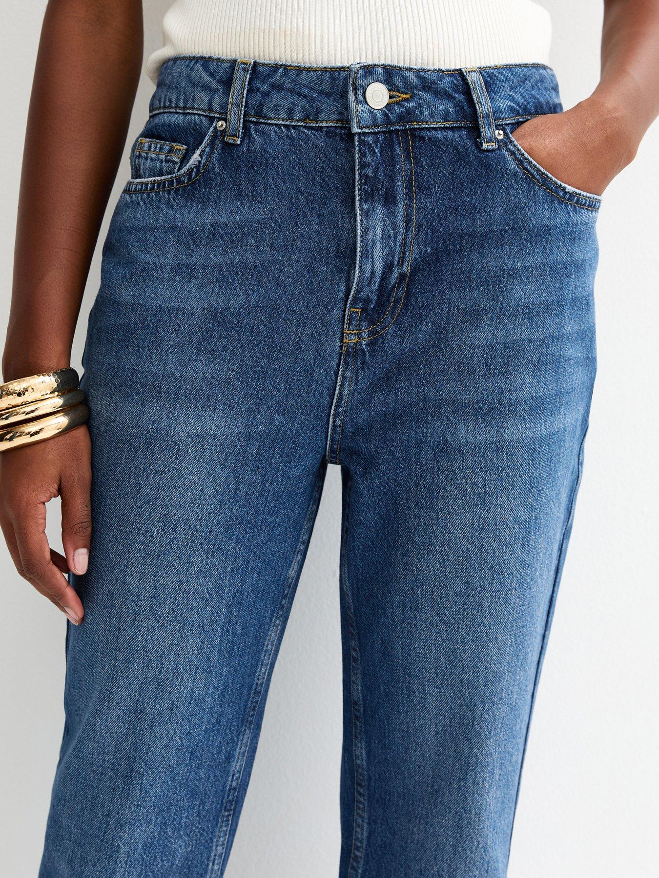 Image 6 of 7 of New Look Anica Blue Straight Leg Jeans