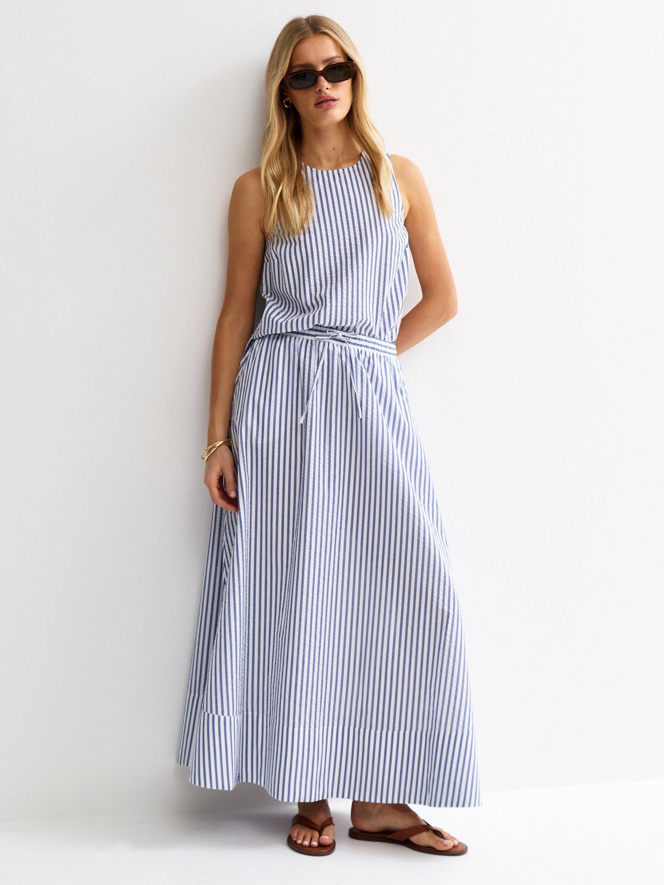 New Look Striped Cotton Seersucker Circle Maxi Skirt - Blue