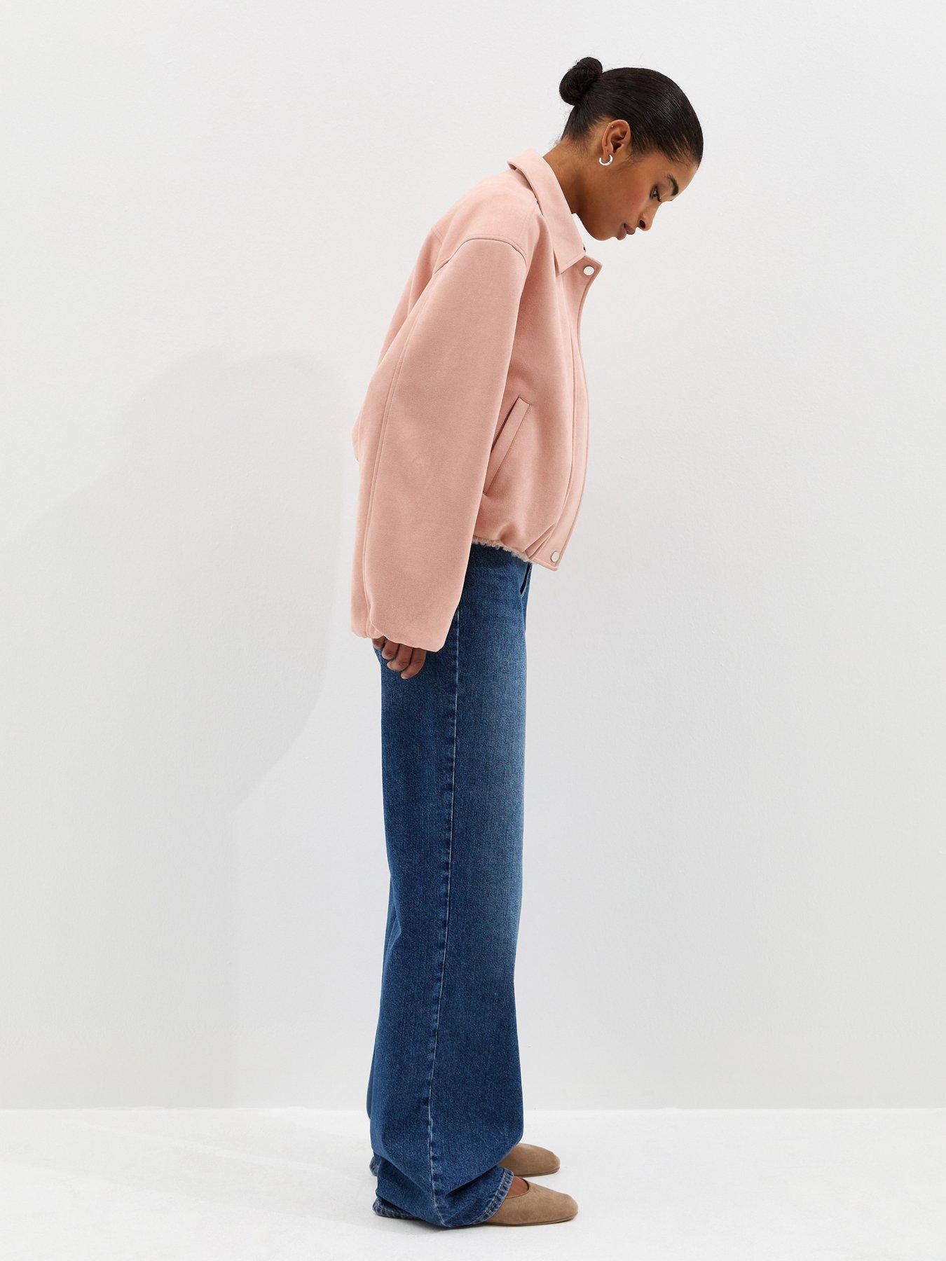 Image 3 of 6 of New Look Faux Suede Bubble Hem Jacket - Light Pink