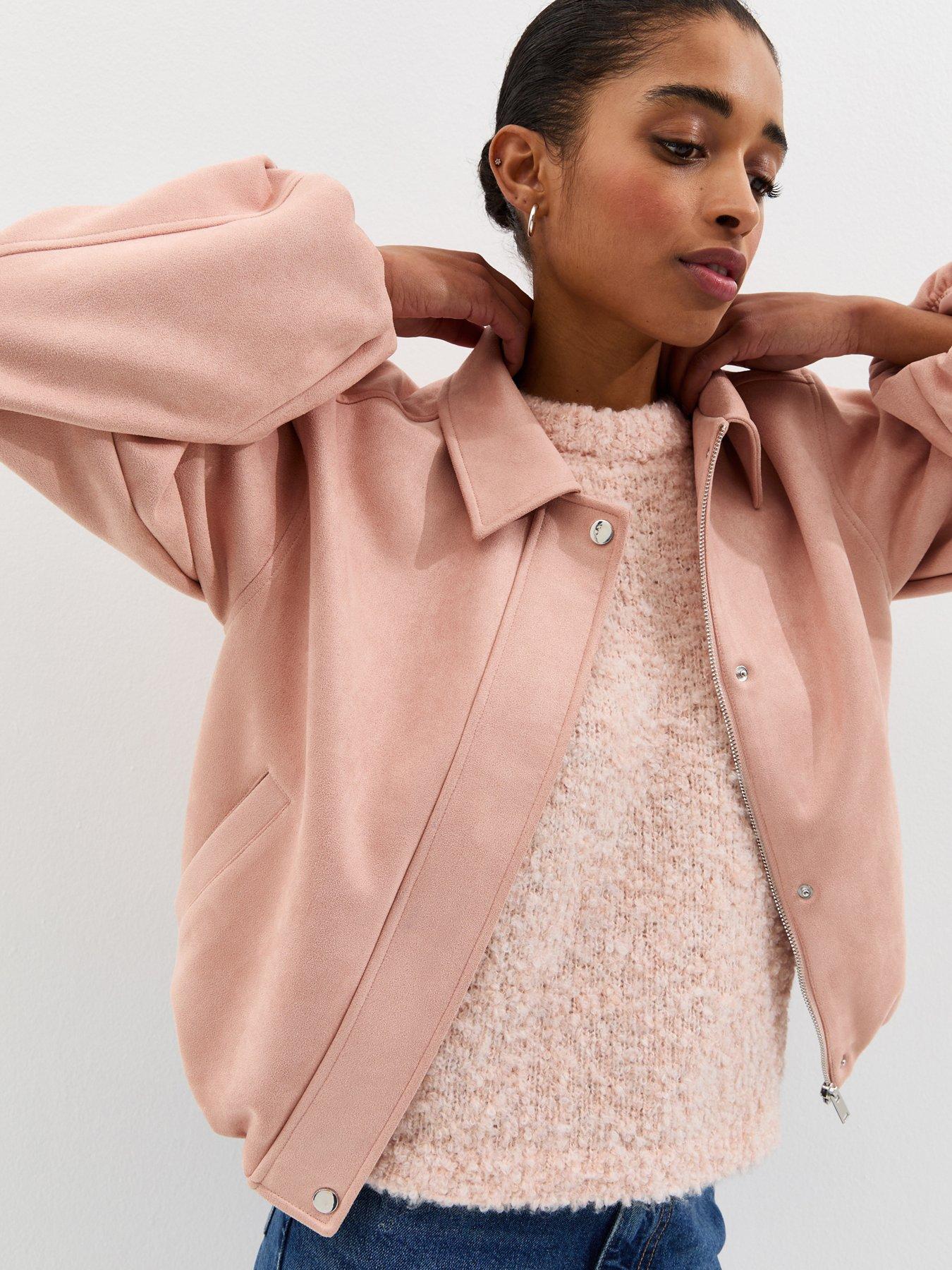 Image 4 of 6 of New Look Faux Suede Bubble Hem Jacket - Light Pink