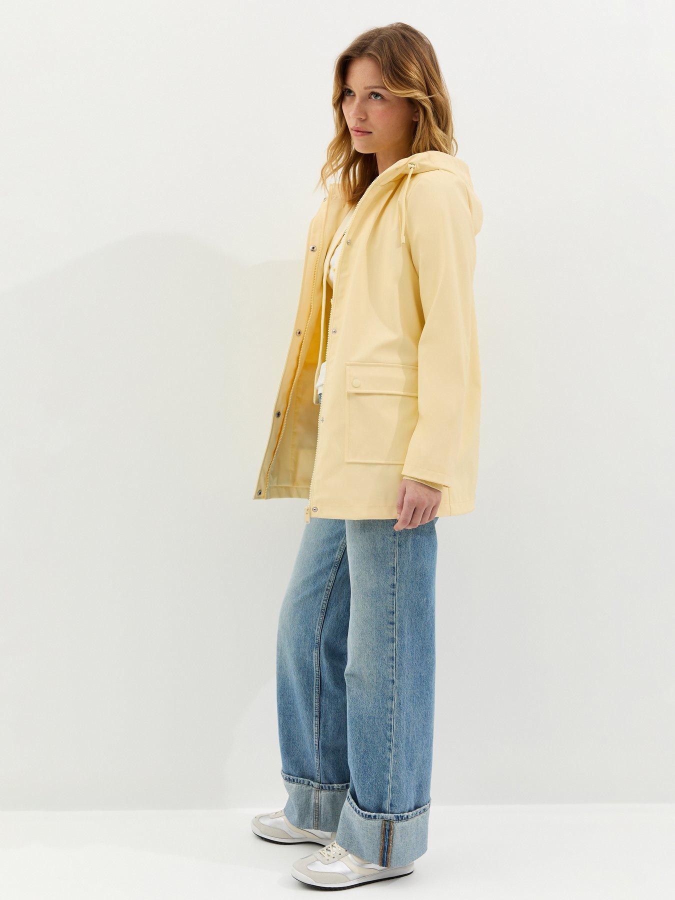 Image 3 of 5 of New Look Light Yellow Water Resistant Drawstring Hood Rain Anorak