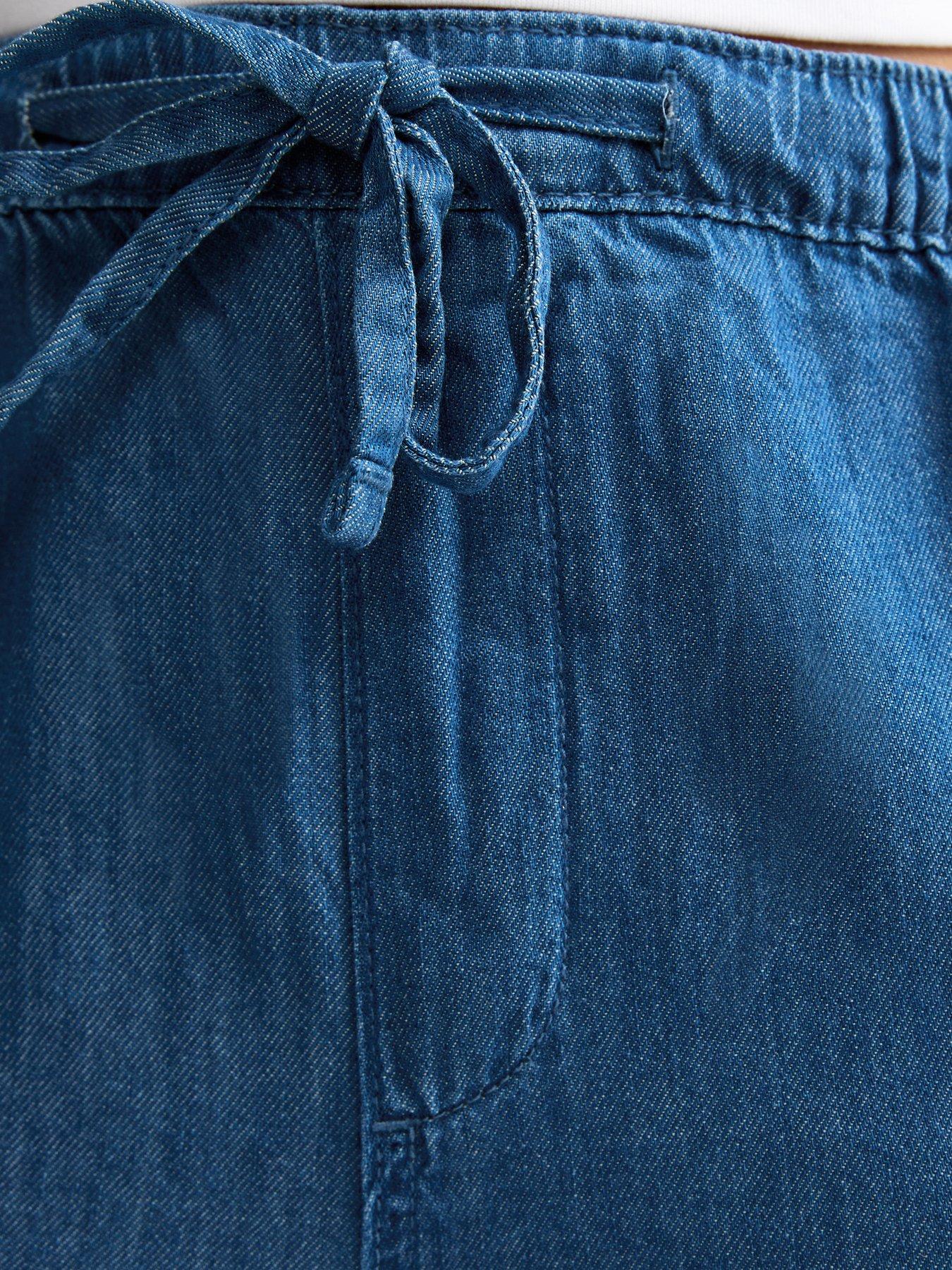 Image 6 of 6 of New Look Tapered Drawstring Trousers - Chambray Blue