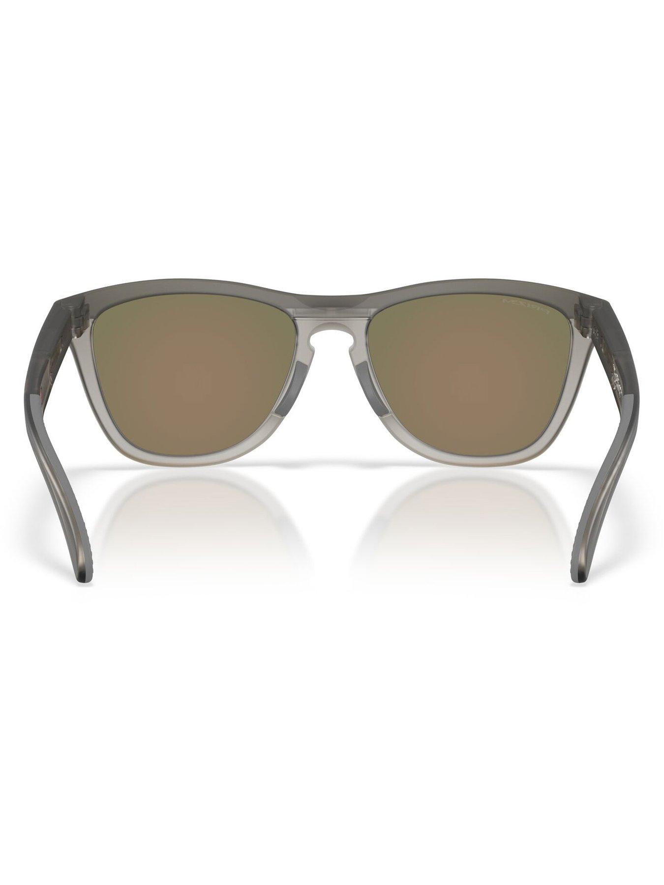 Image 3 of 5 of Oakley Oakley 0oo9503 Round Sunglasses