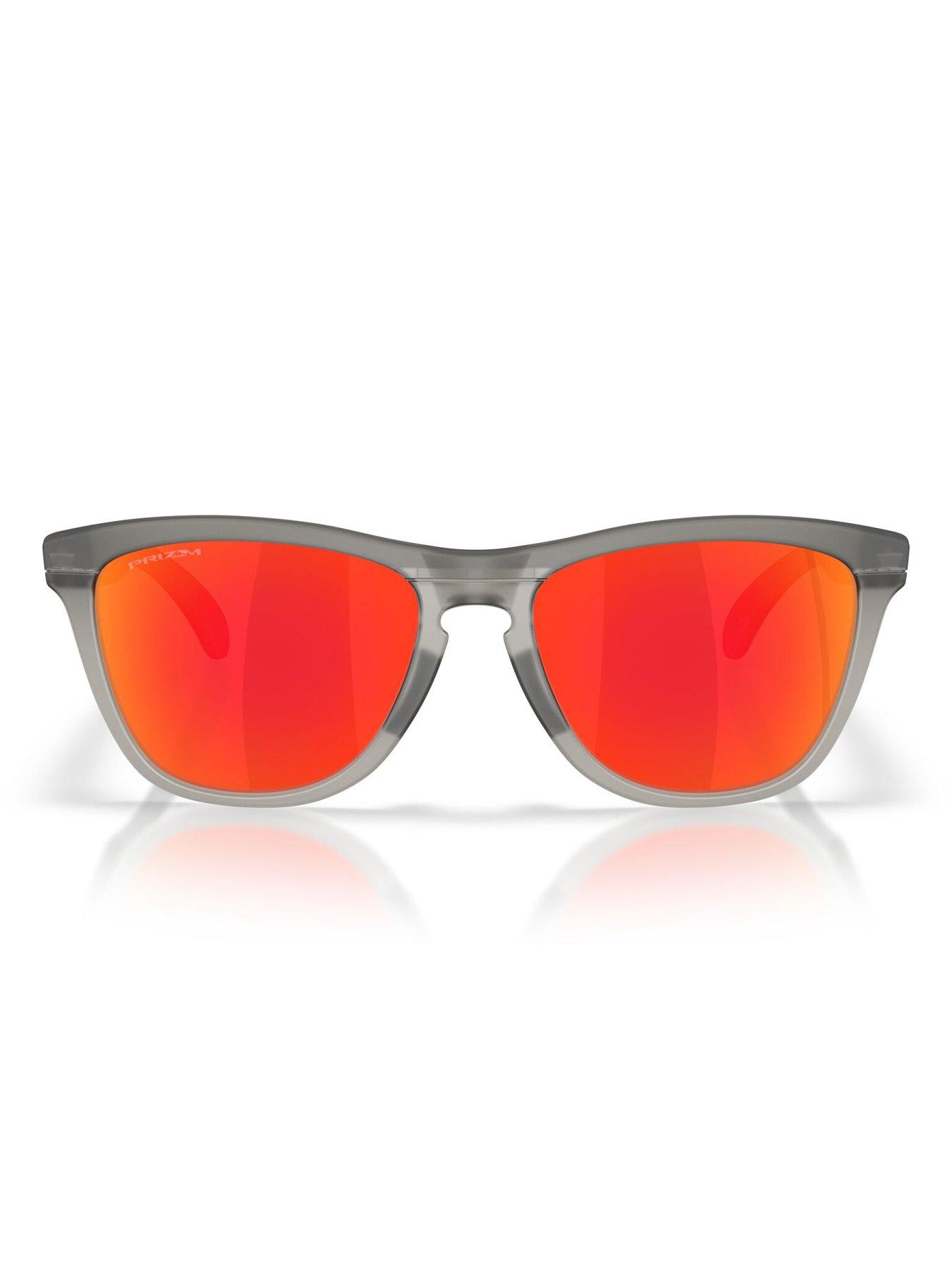 Image 4 of 5 of Oakley Oakley 0oo9503 Round Sunglasses