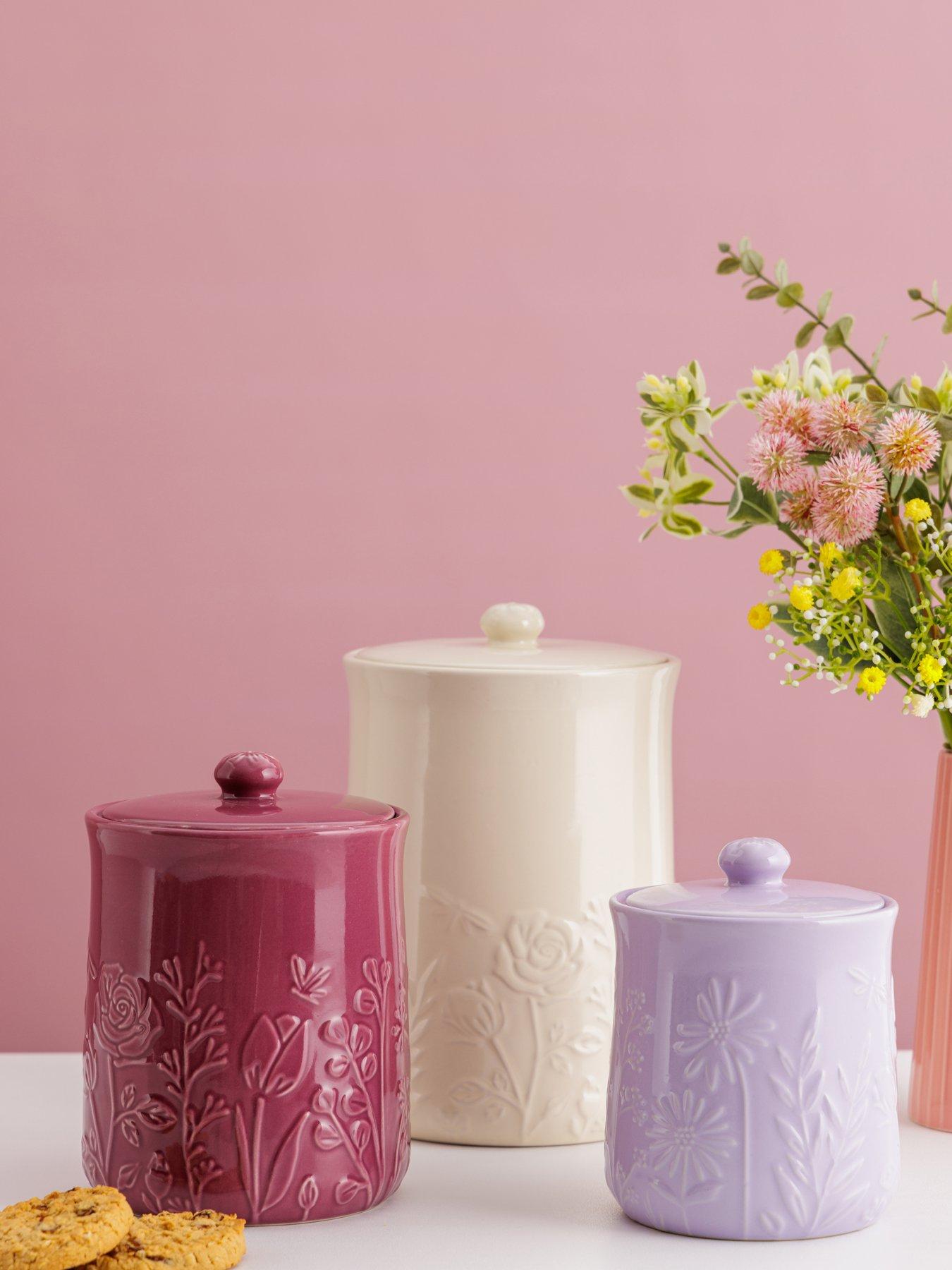 Mason Cash In The Meadow Storage Set Of 3 23 18  &  15cm