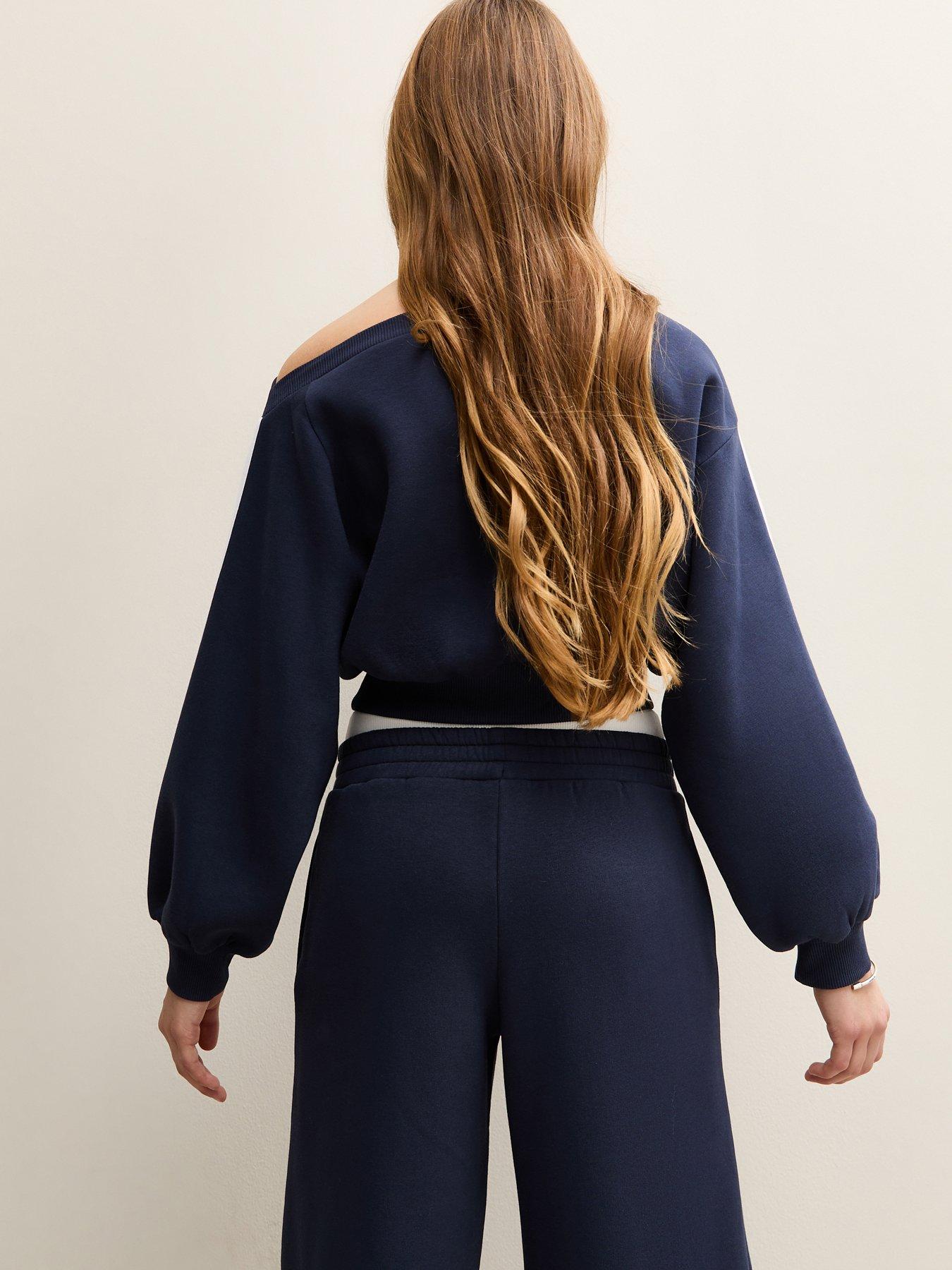 Image 2 of 5 of New Look 915 Girls Off Shoulder Side Stripe Sweatshirt - Navy