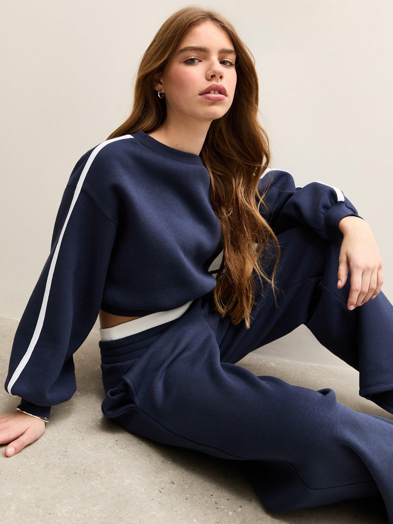 Image 3 of 5 of New Look 915 Girls Off Shoulder Side Stripe Sweatshirt - Navy