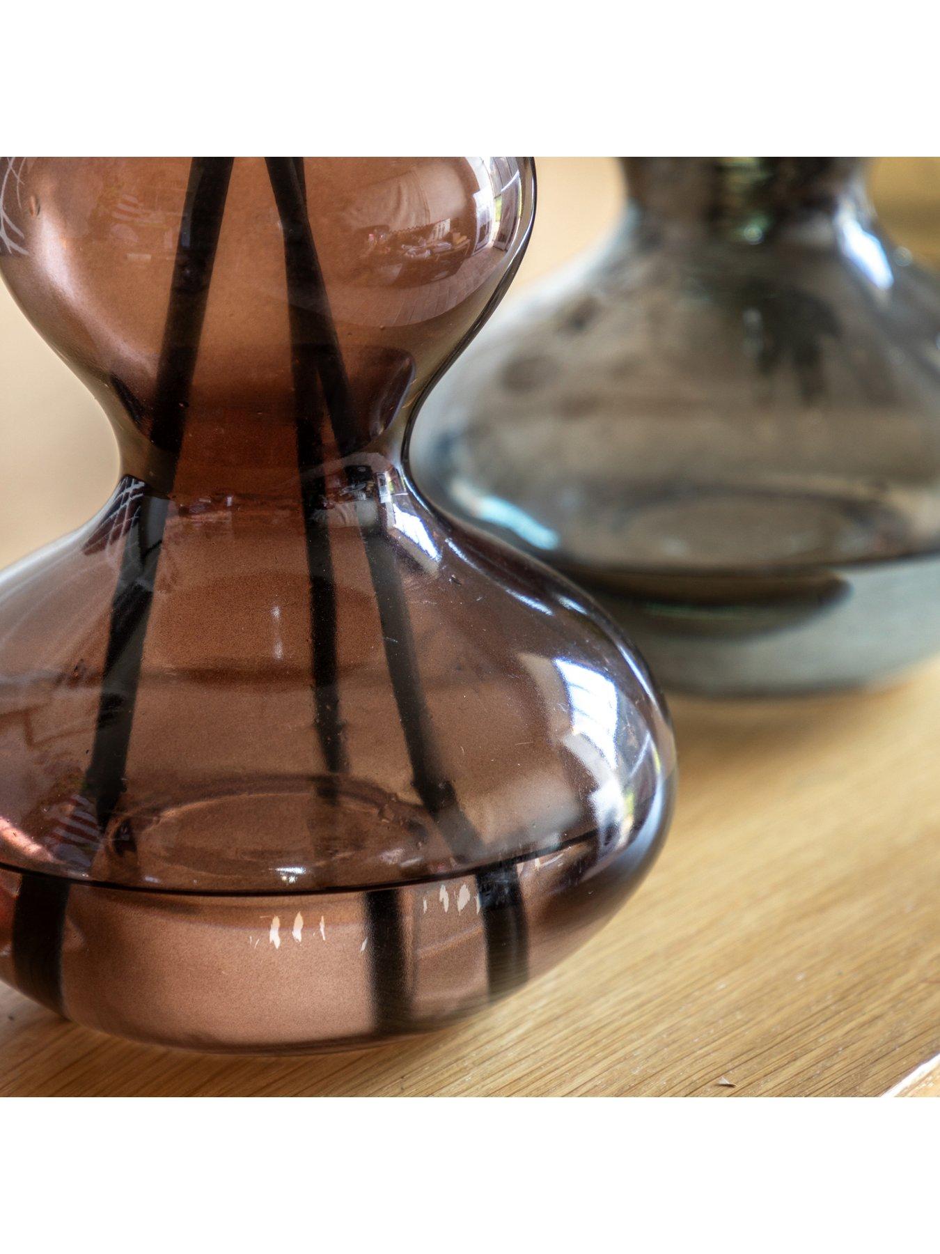 Image 3 of 4 of Gallery Glass Diffuser Brown Rose Oud 500ml